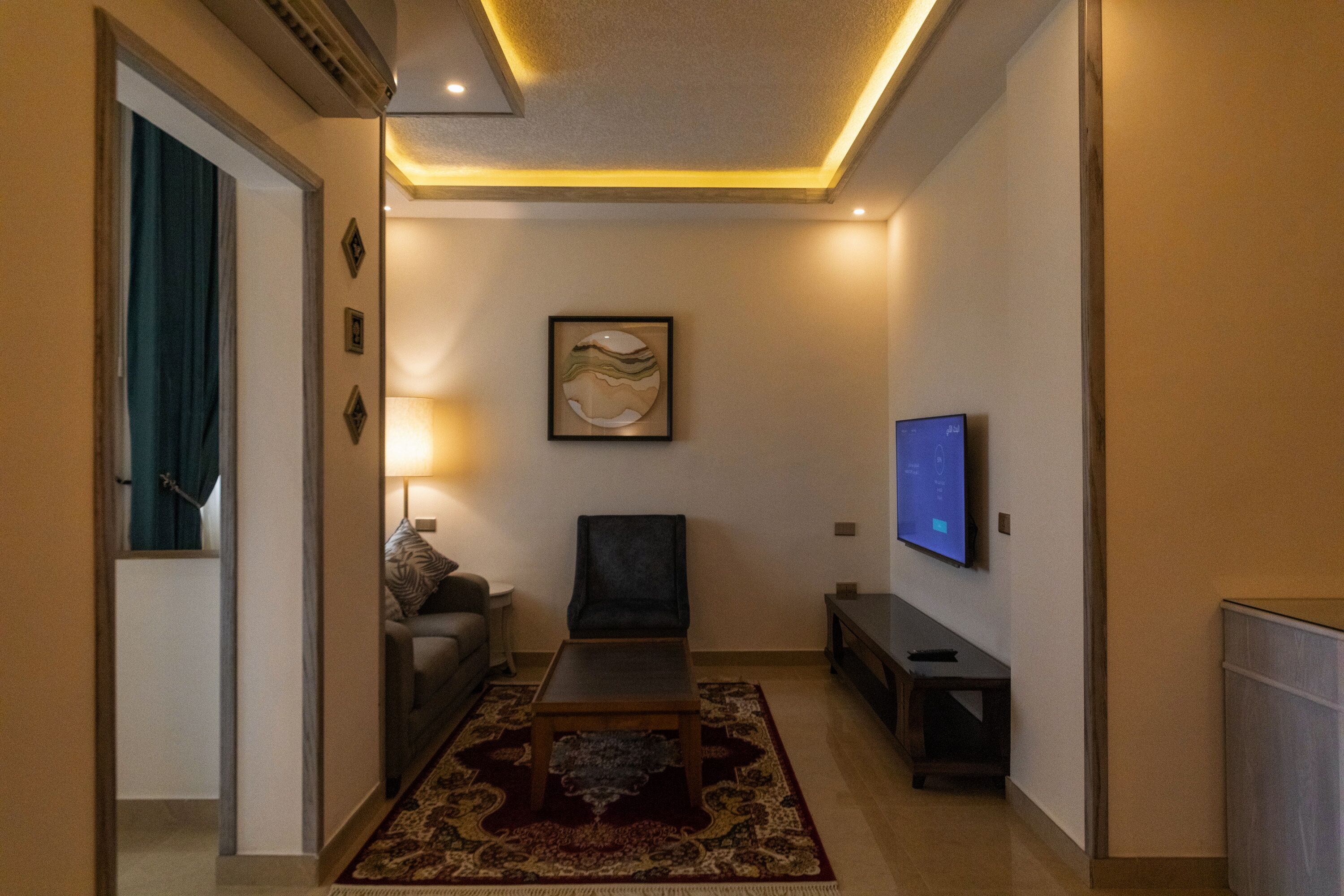 Petra Canyon Hotel