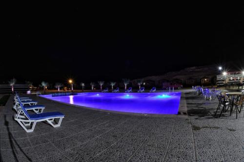 Rum Oasis Luxury Camp