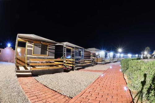 Rum Oasis Luxury Camp