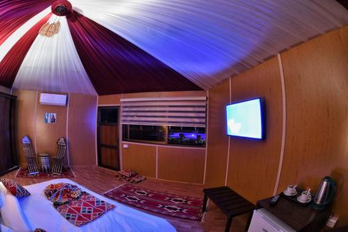 Rum Oasis Luxury Camp