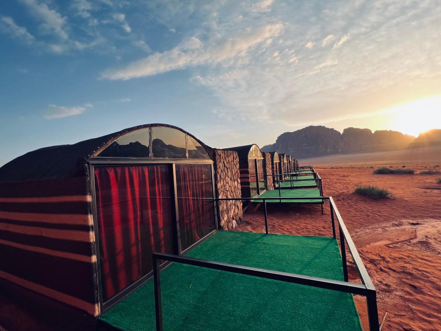 Wadi Rum Shooting Stars Camp