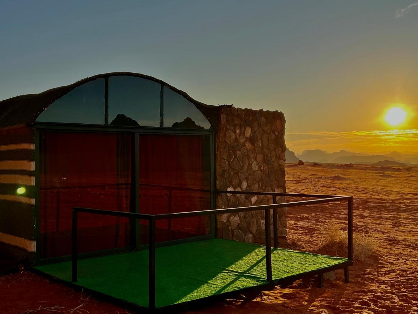 Wadi Rum Shooting Stars Camp