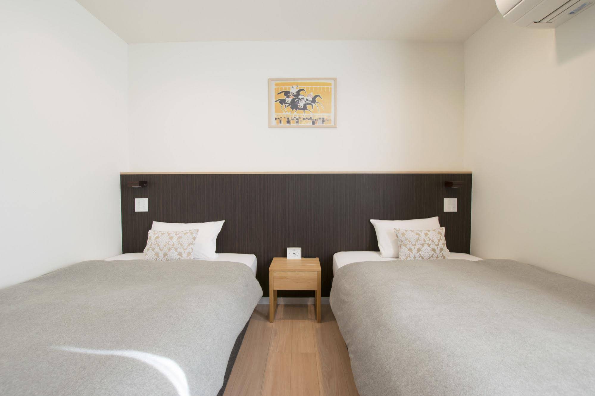 North Gate Inn Abira