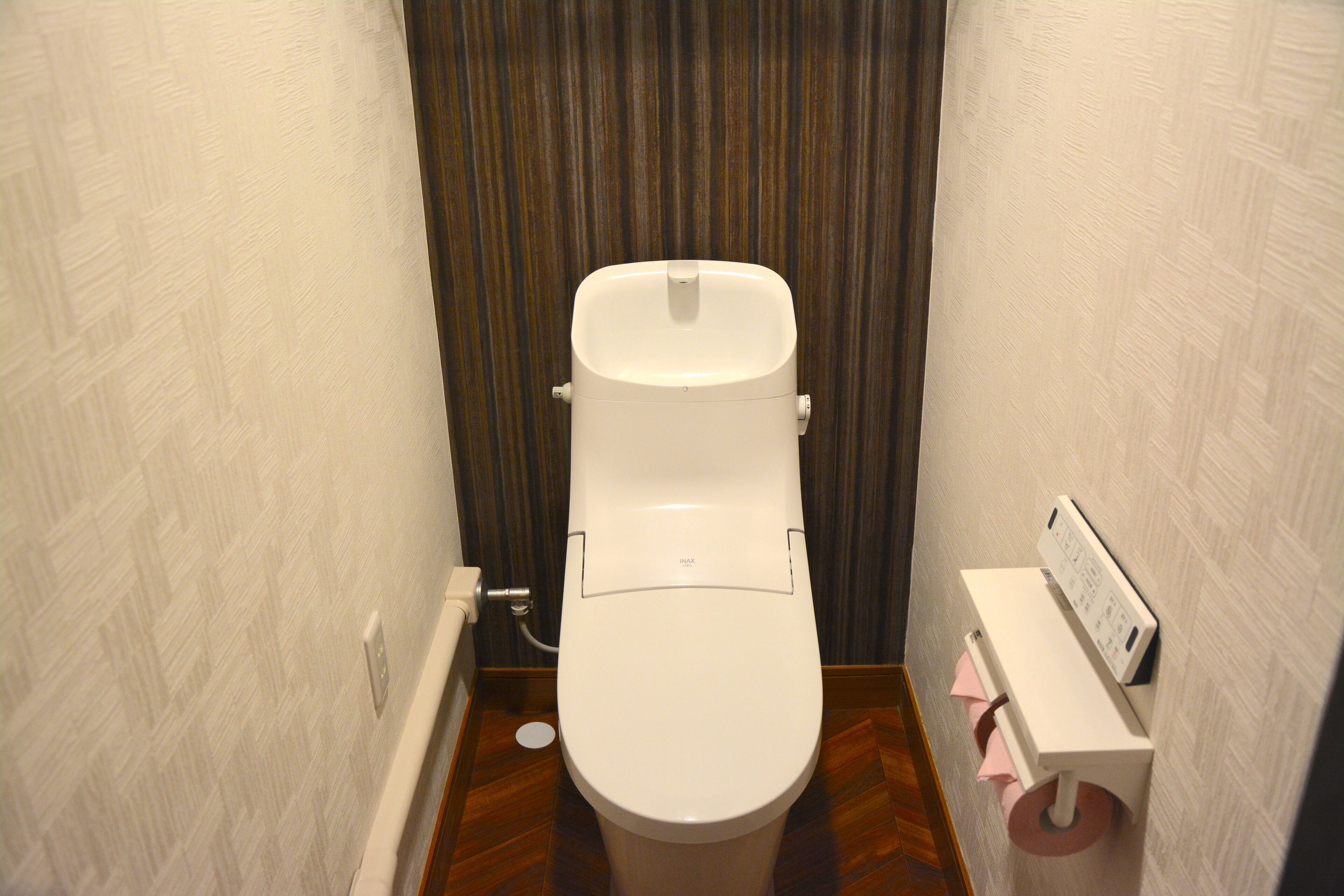 Economy Hotel Upashi