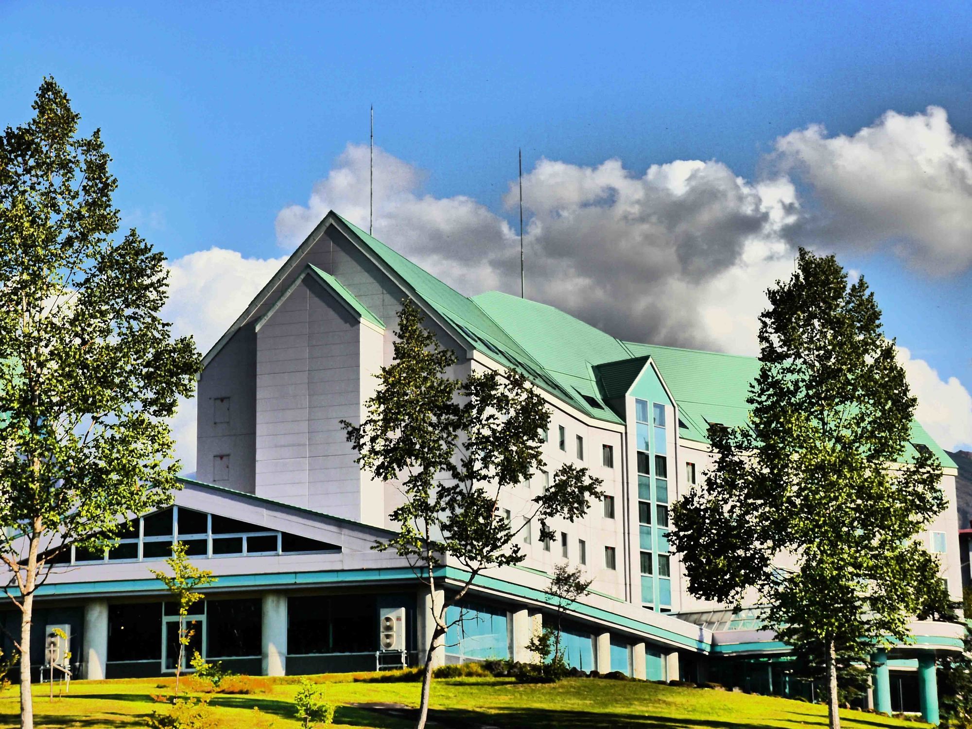 Shirogane Park Hills