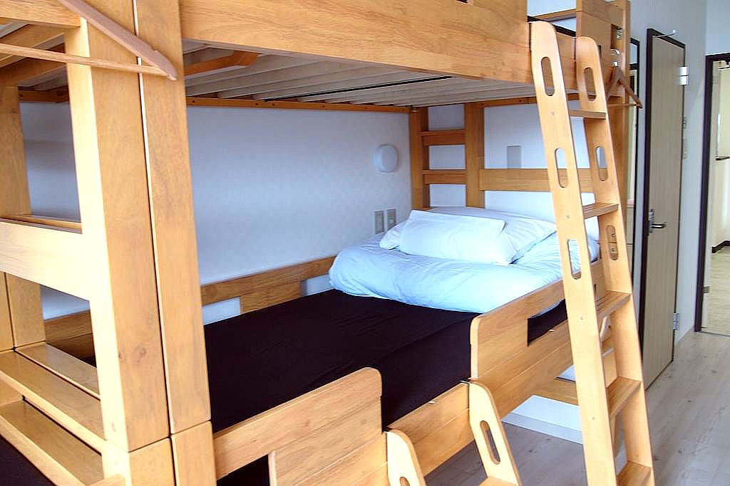 Air Hostel Lcc