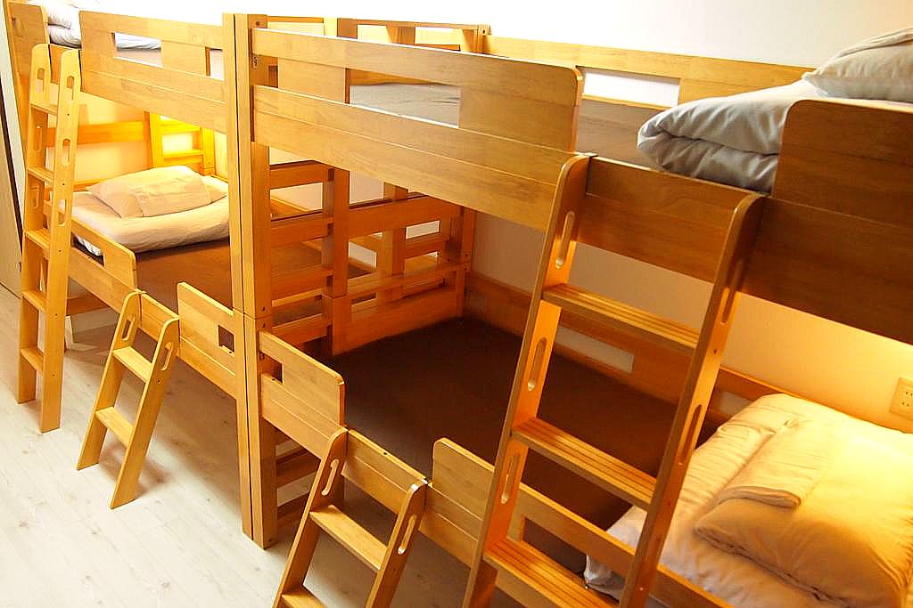 Air Hostel Lcc