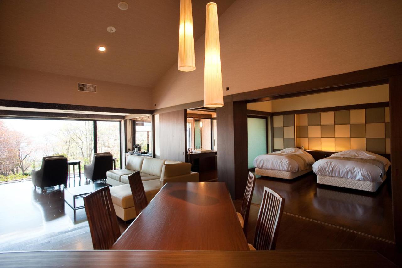 Lake Shikotsu Tsuruga Resort Spa Mizu no Uta