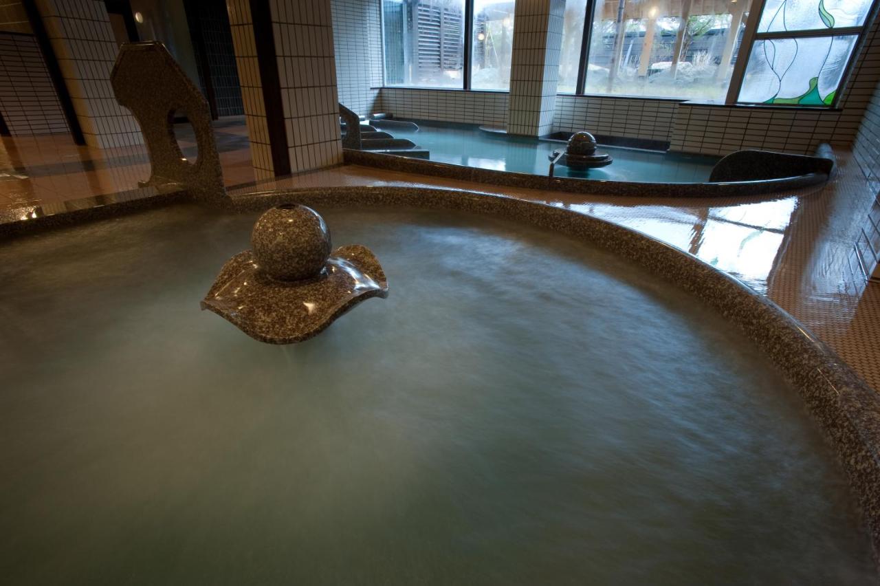 Lake Shikotsu Tsuruga Resort Spa Mizu no Uta