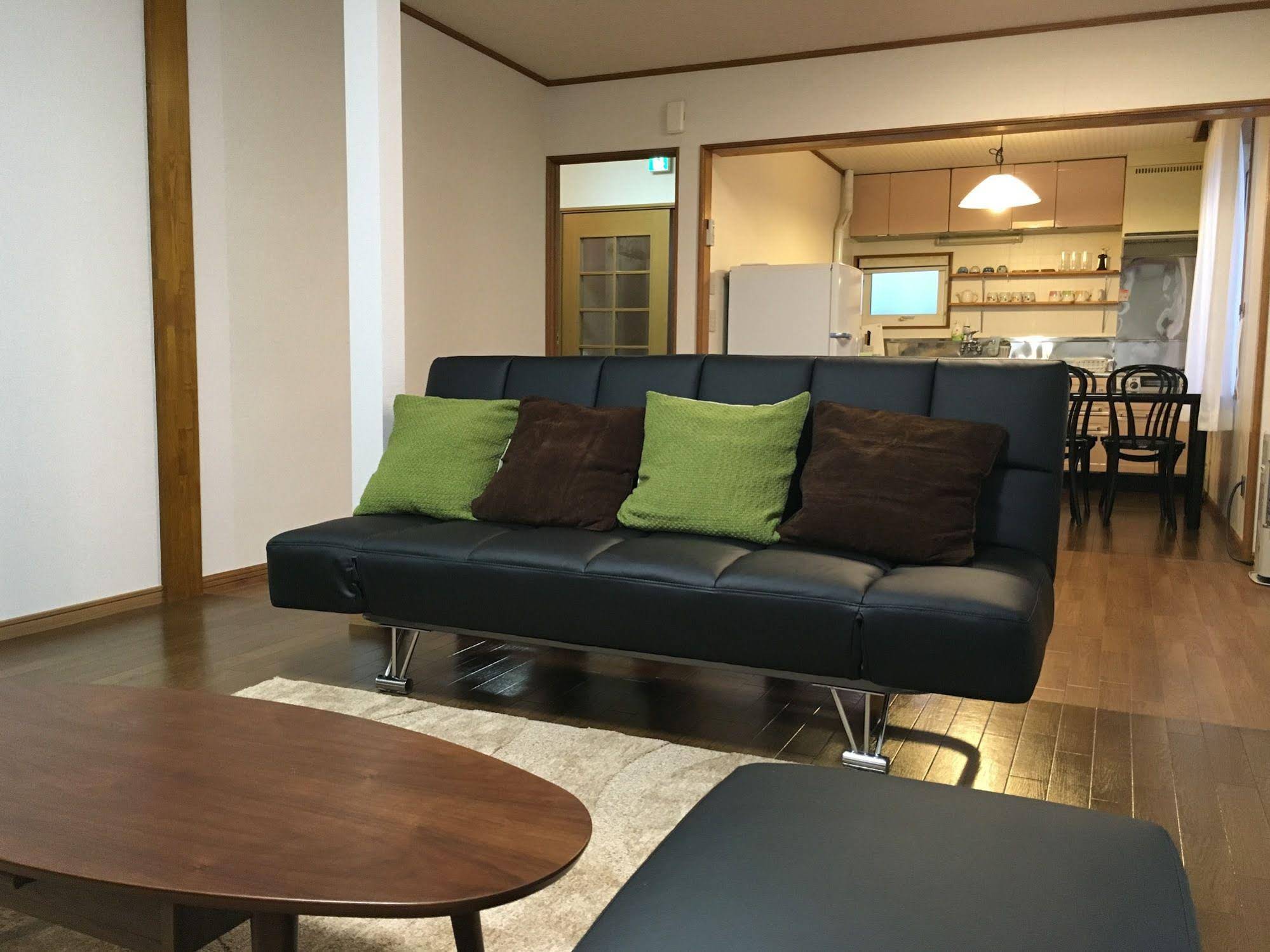 Kaku House
