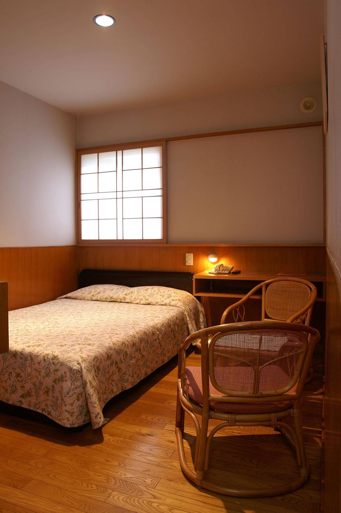 B&B Pension Hakodatemura