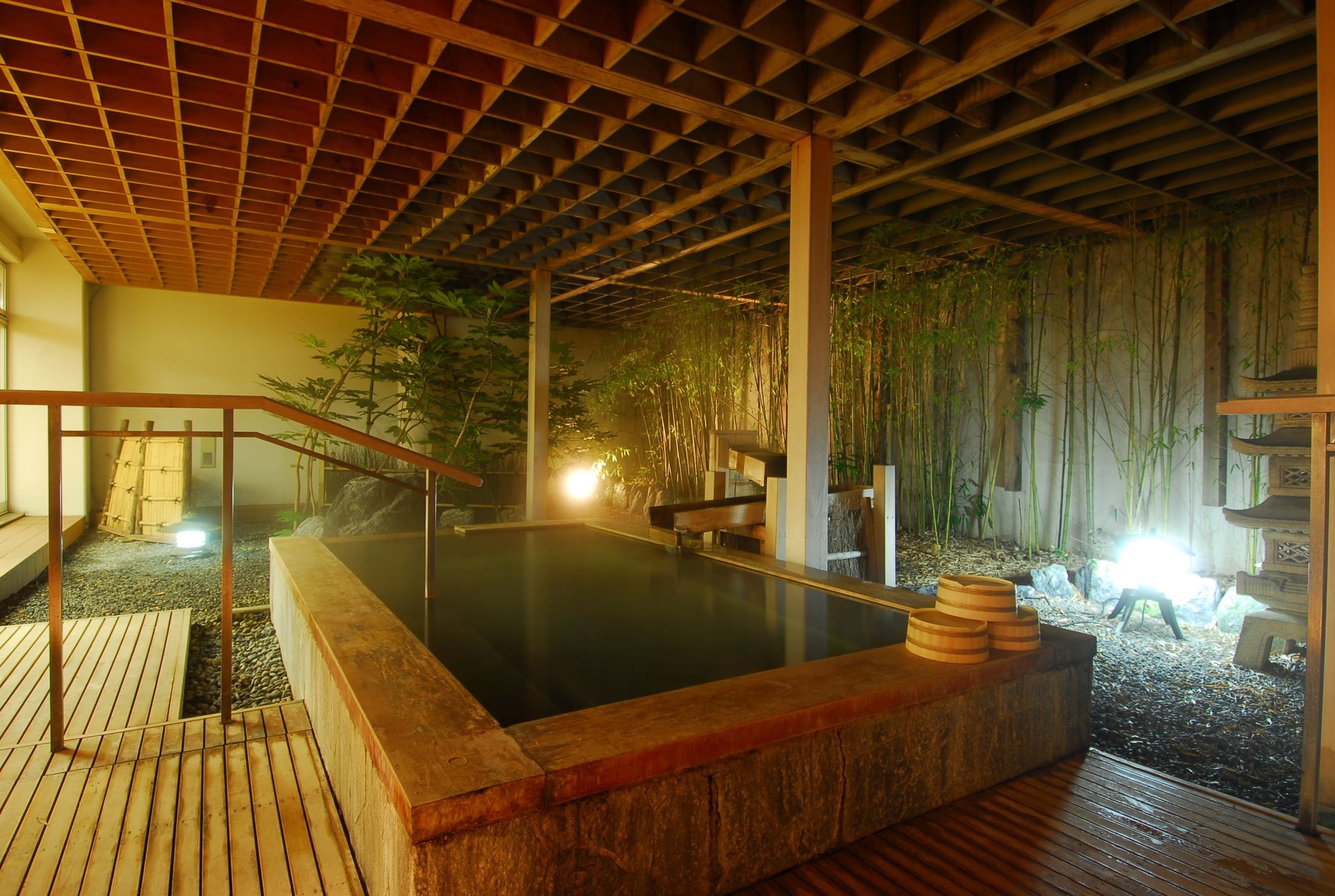 Hanabishi Hotel