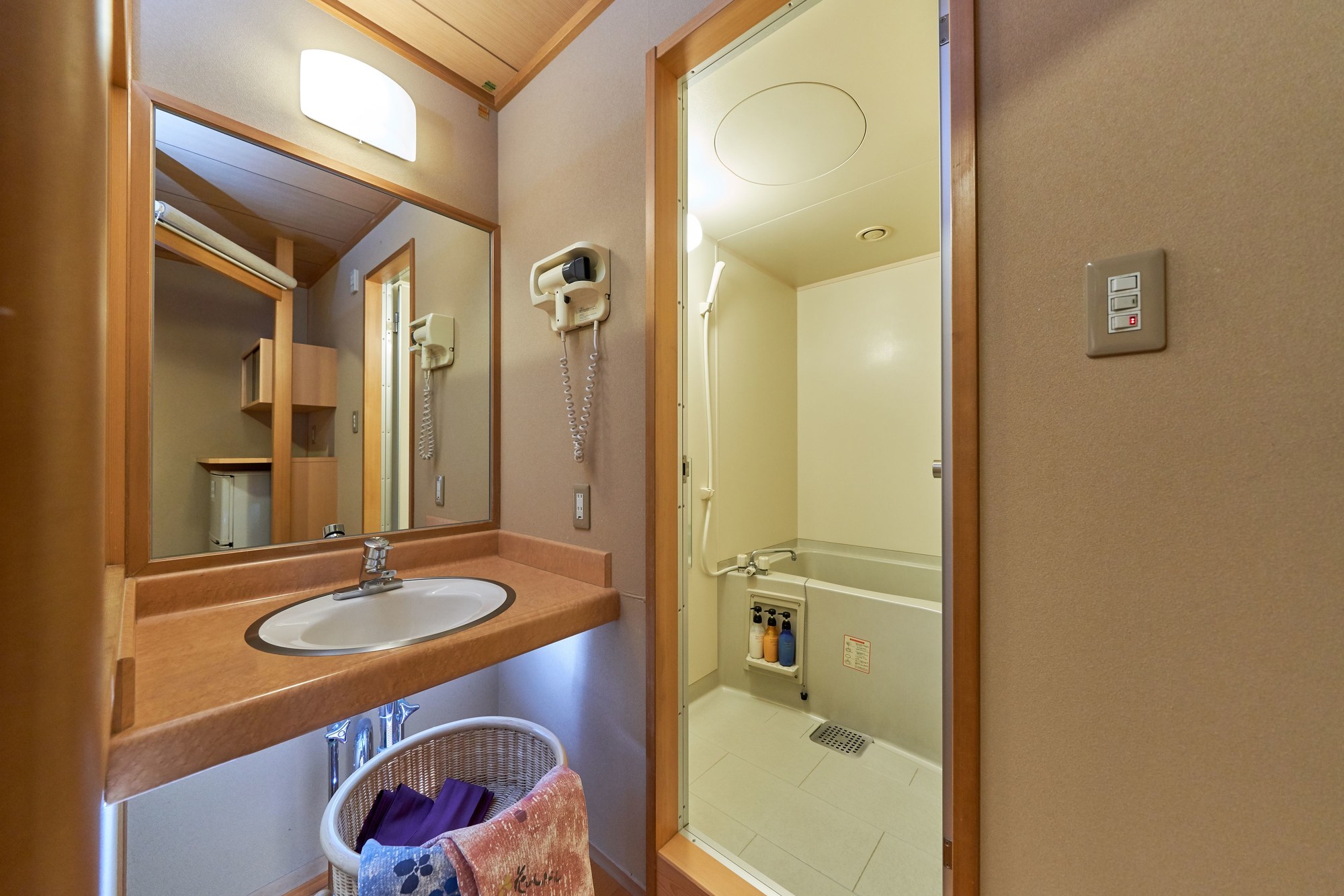 Hanabishi Hotel