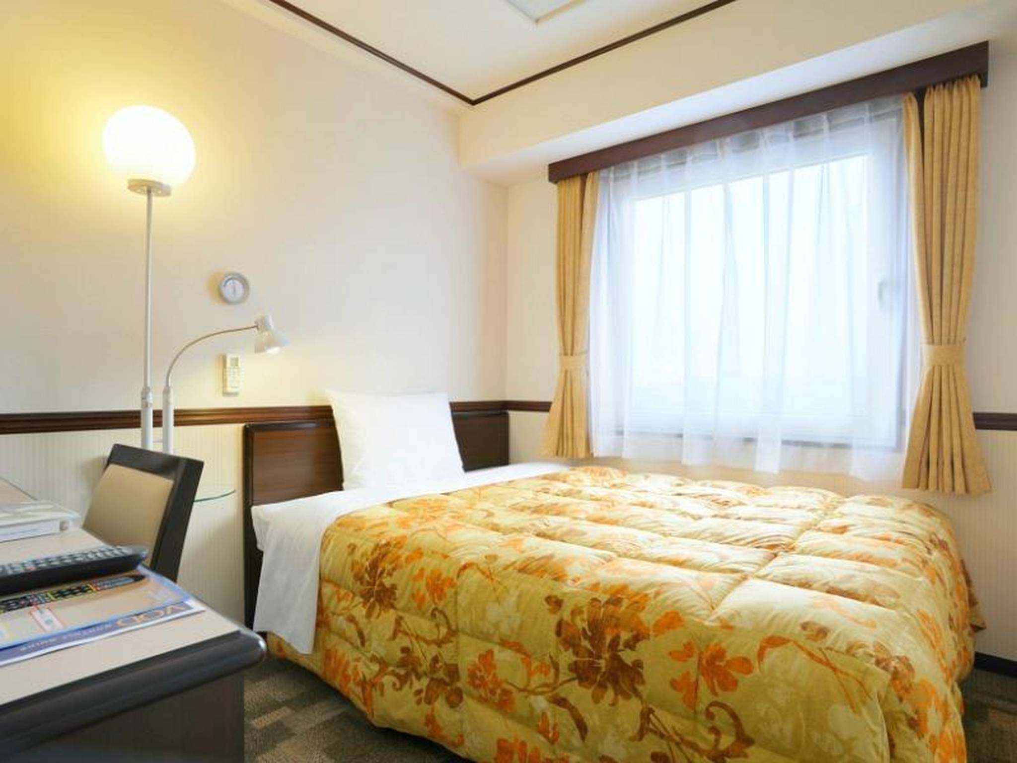 Toyoko Inn Hakodate Ekimae Asaichi