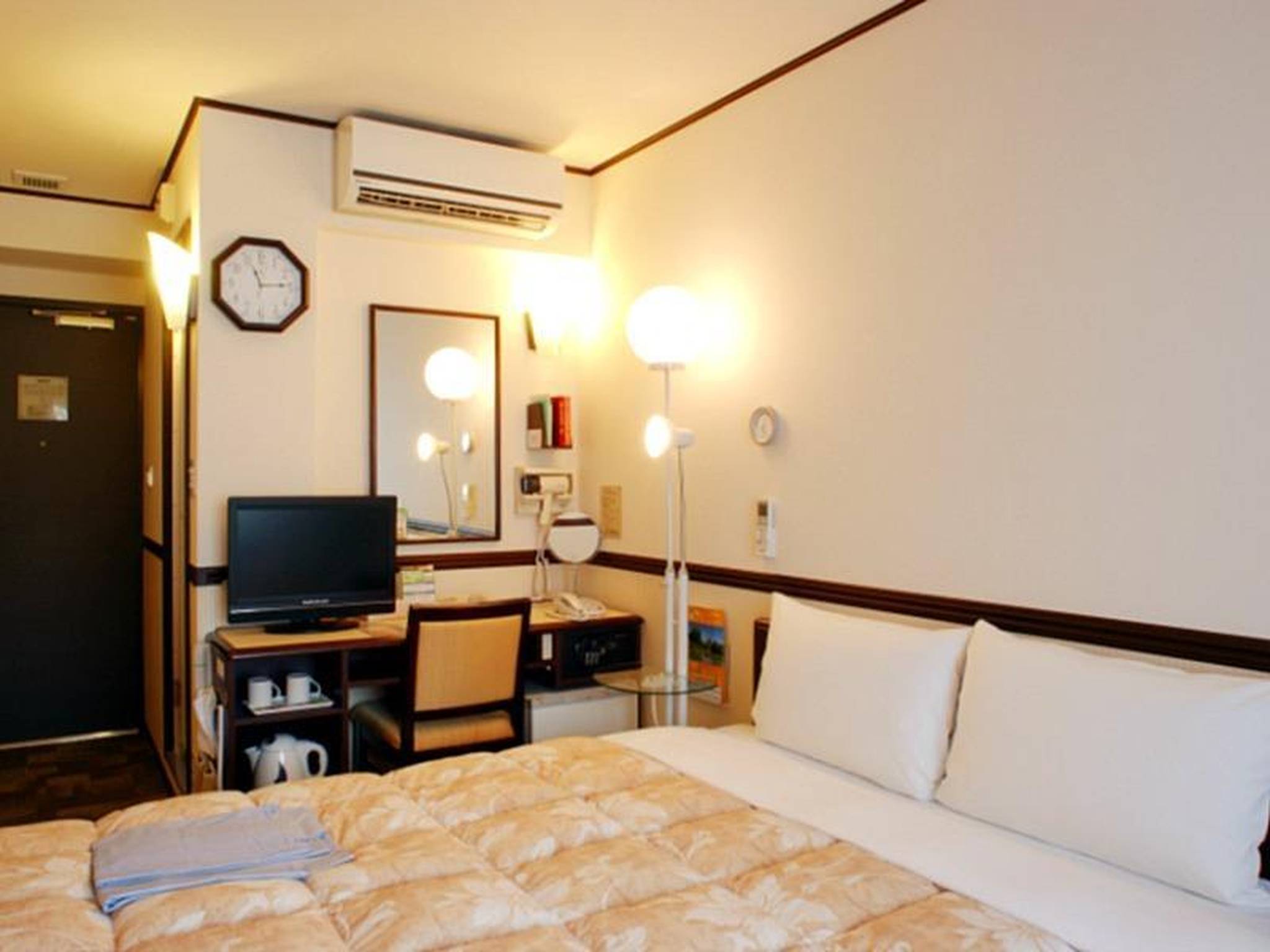 Toyoko Inn Hakodate Ekimae Asaichi