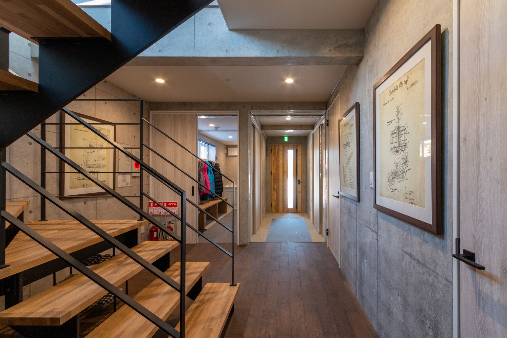 Off Piste Chalet by H2 Life