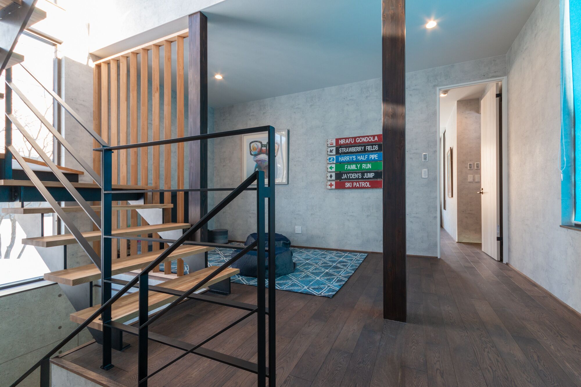 Off Piste Chalet by H2 Life
