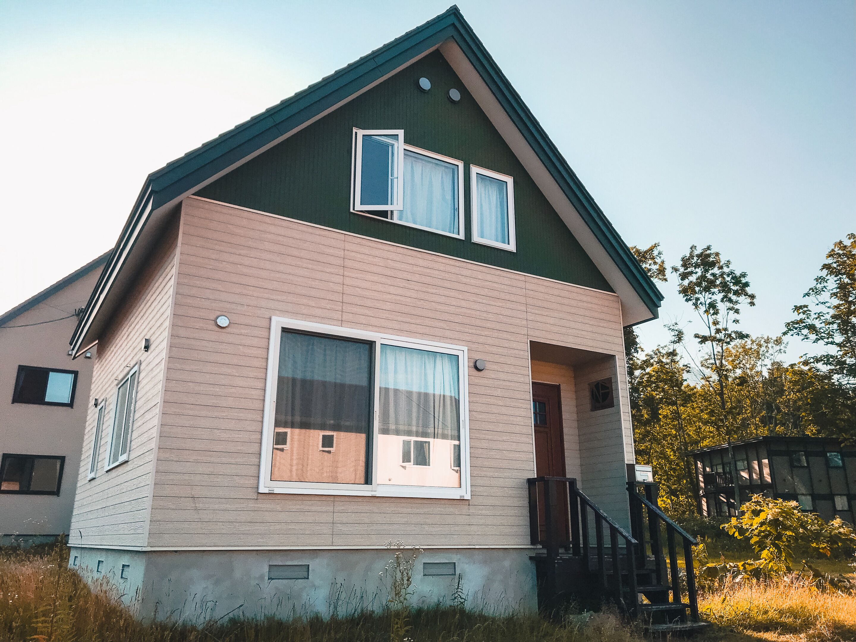 Trailside Apartments & Chalet