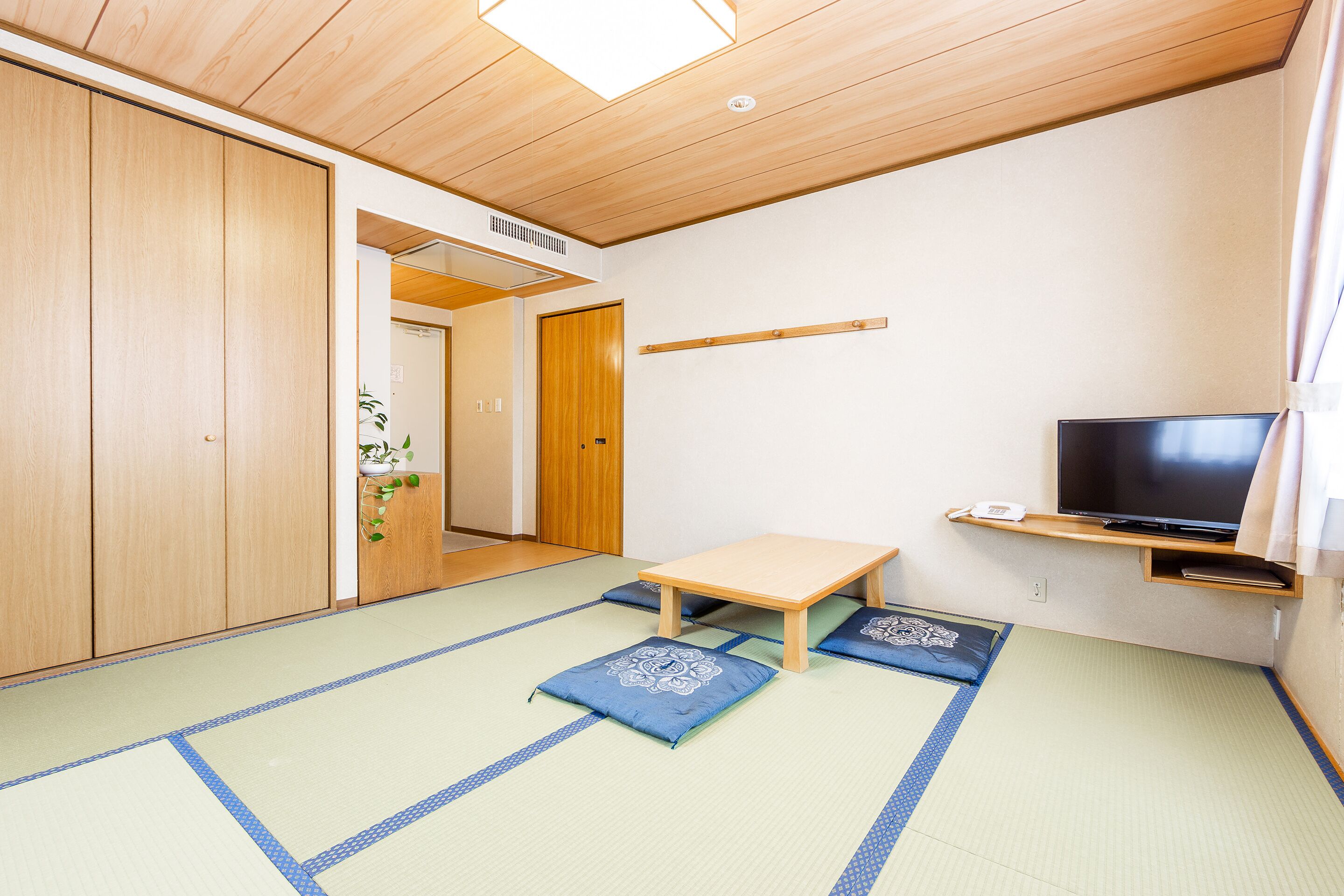 B&B Hotel Bird Inn by OYO Rooms
