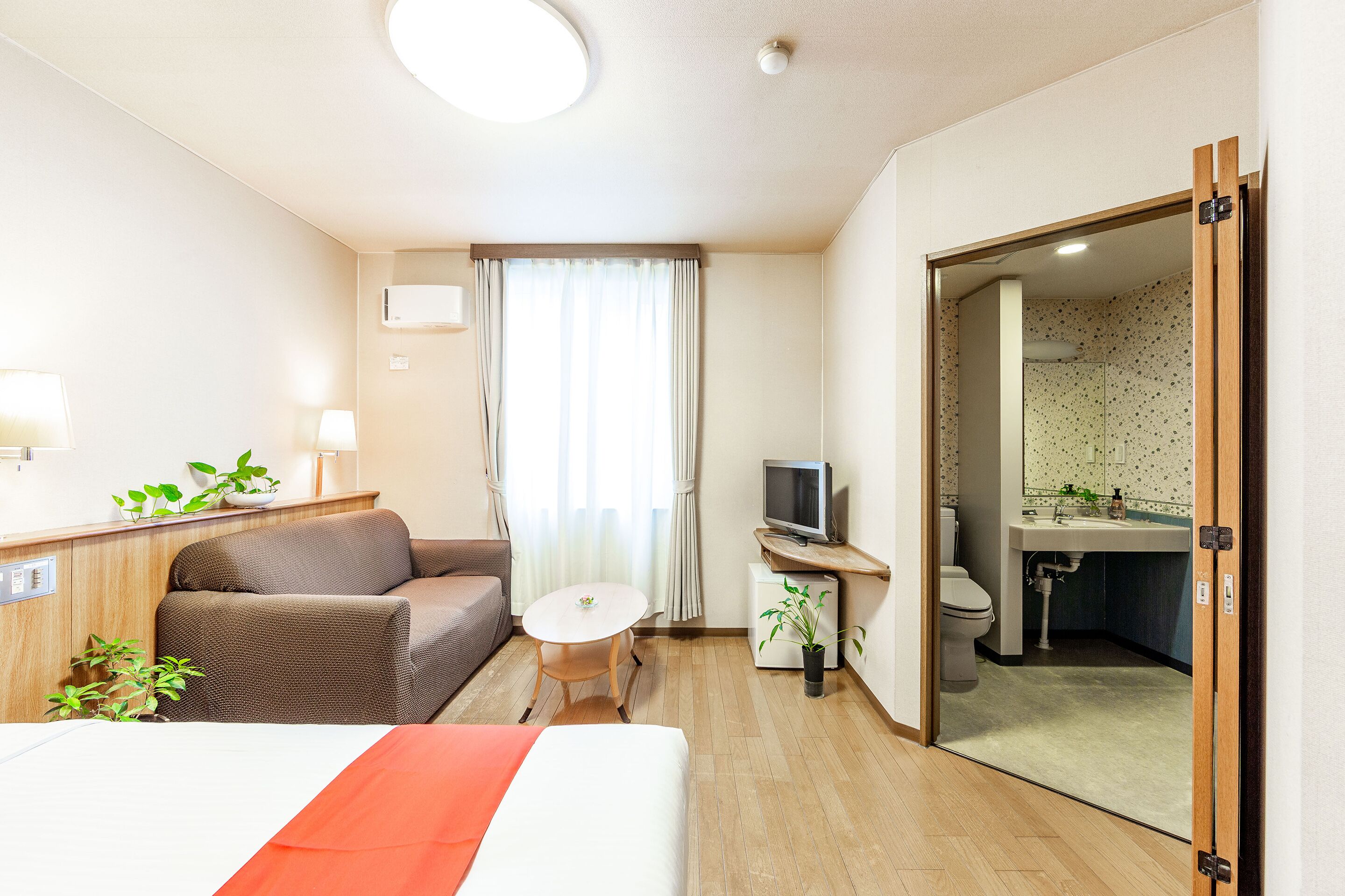 B&B Hotel Bird Inn by OYO Rooms