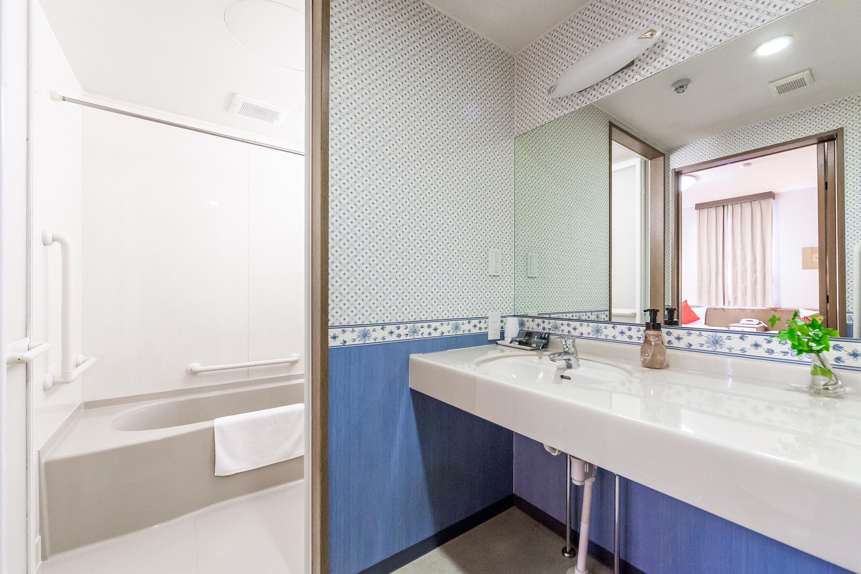 B&B Hotel Bird Inn by OYO Rooms