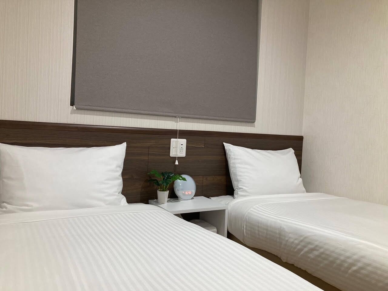 Rj Hotel