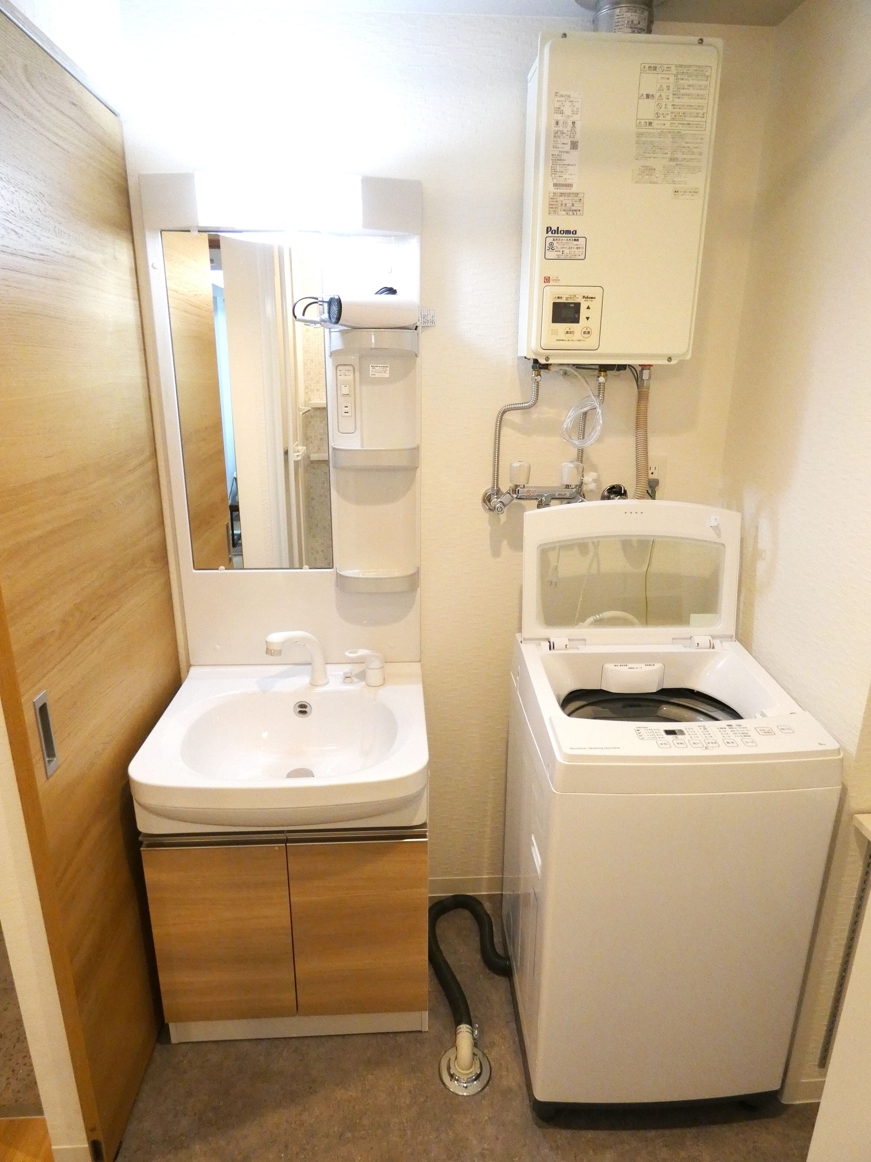 Alpha Square Minami 6 Jo