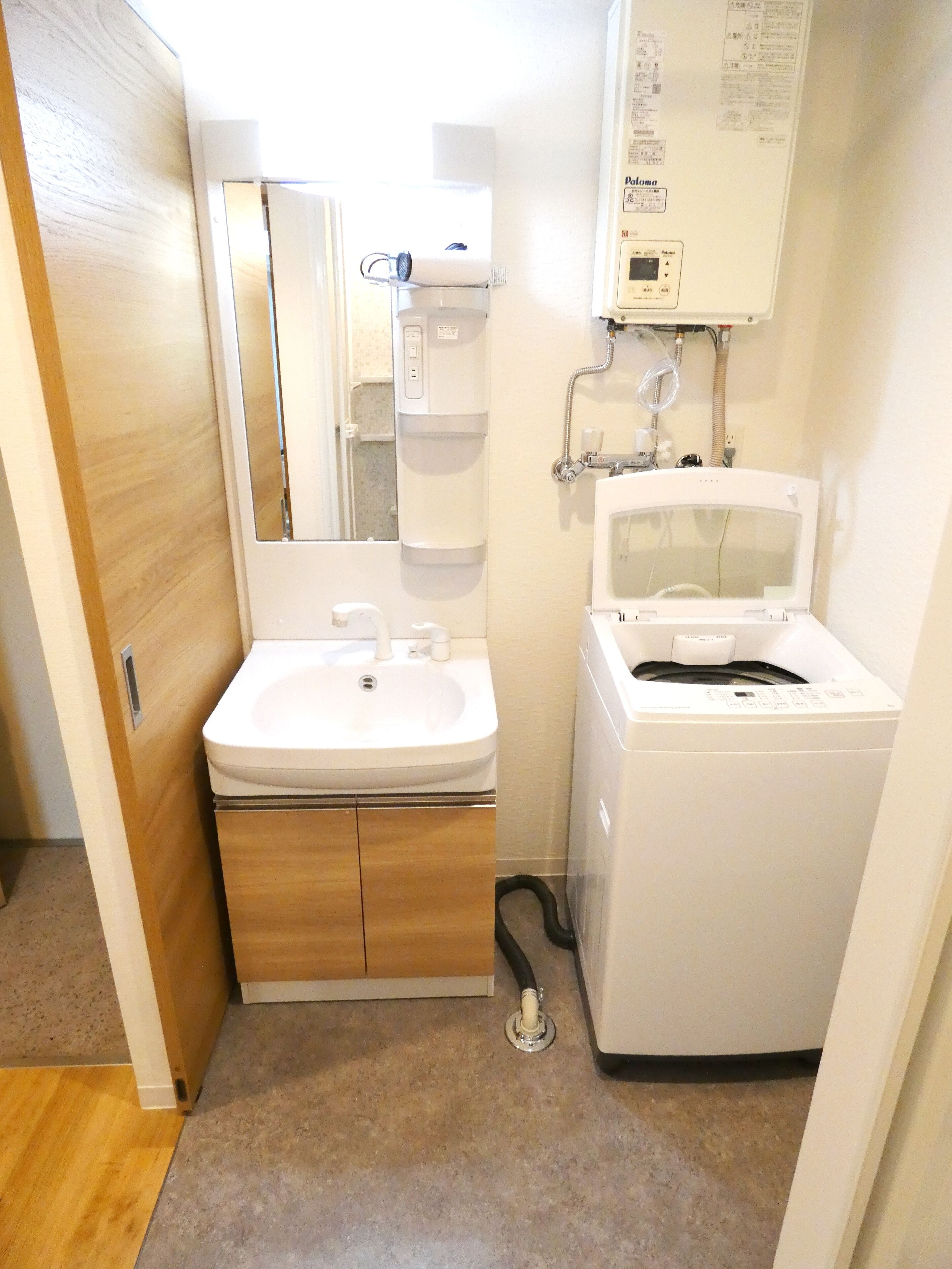 Alpha Square Minami 6 Jo