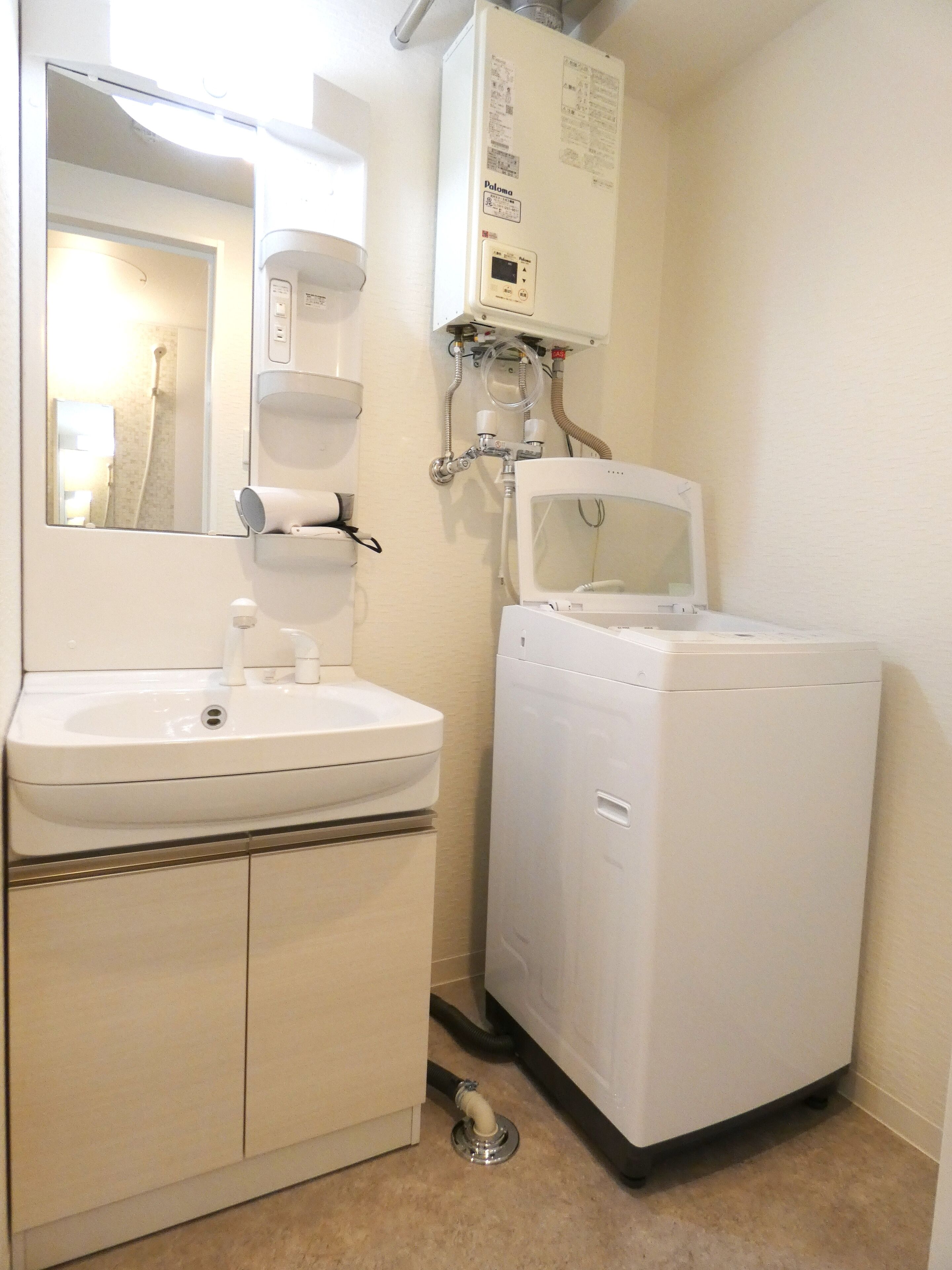 Alpha Square Minami 6 Jo