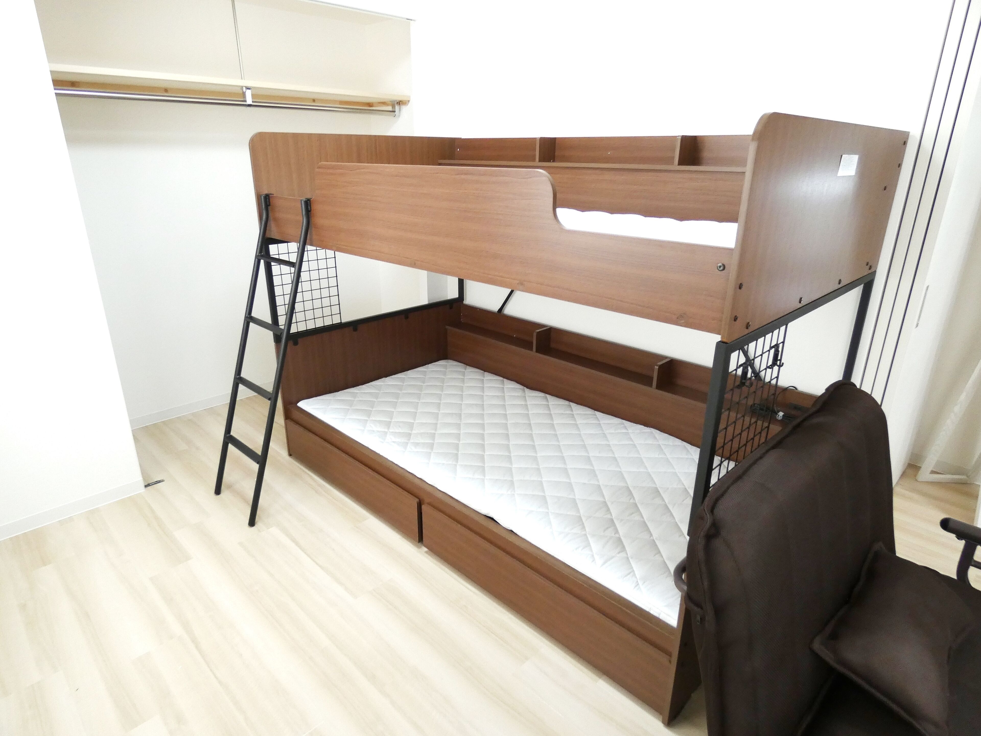 Alpha Square Minami 6 Jo