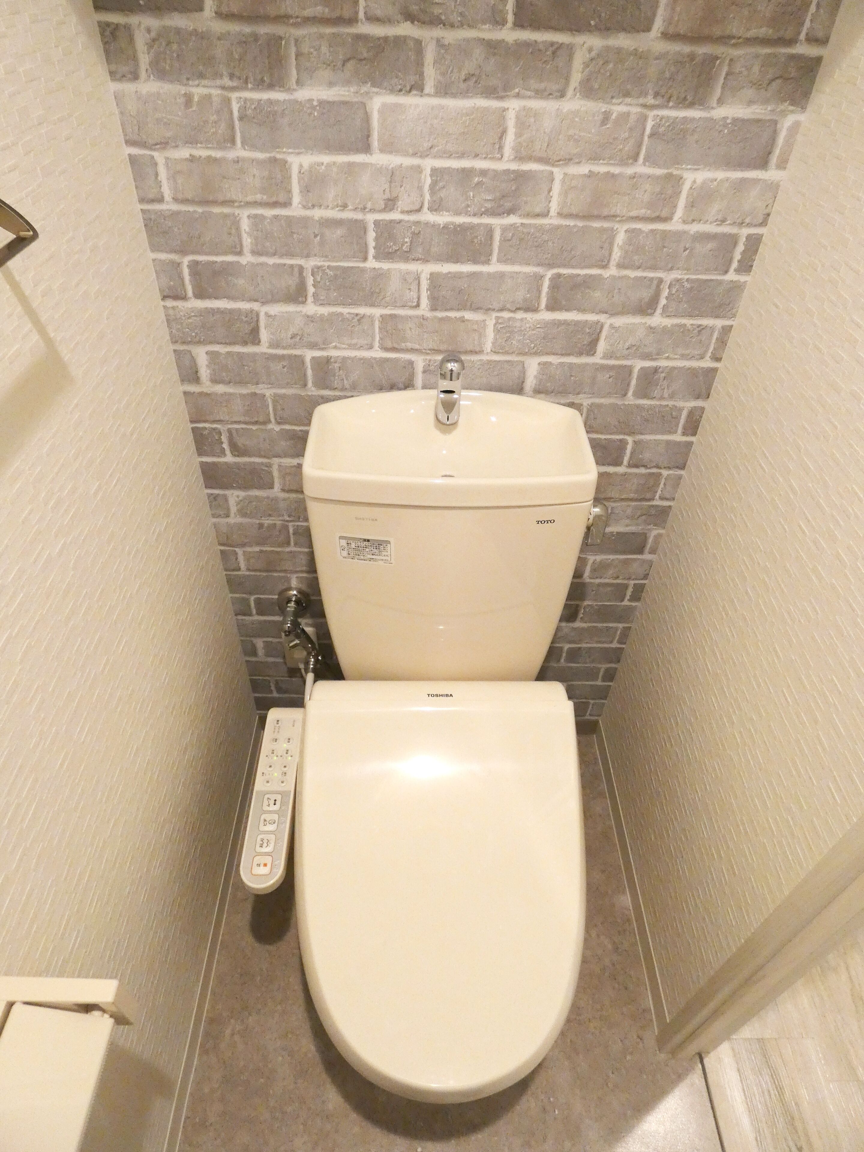 Alpha Square Minami 6 Jo