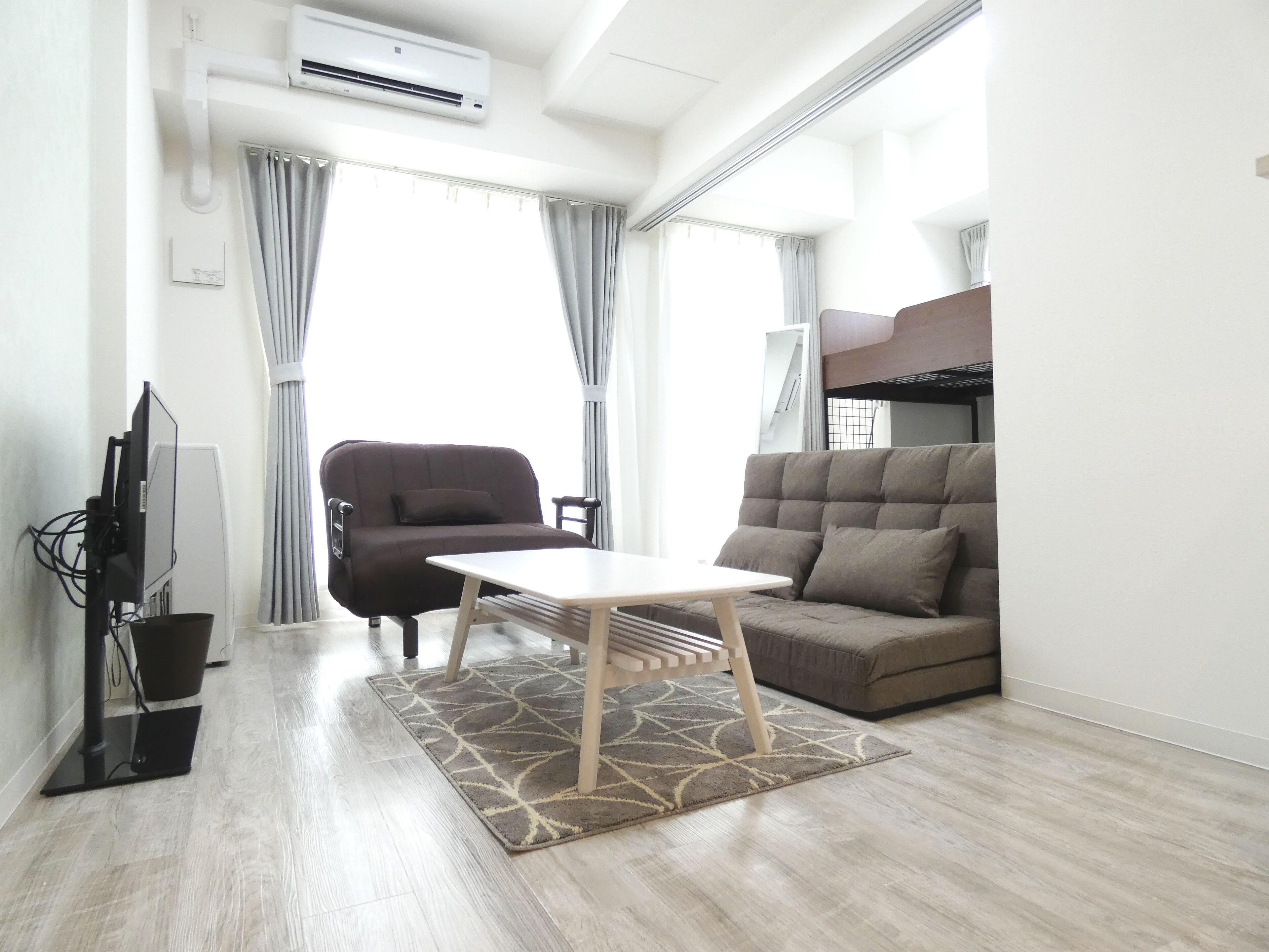 Alpha Square Minami 6 Jo