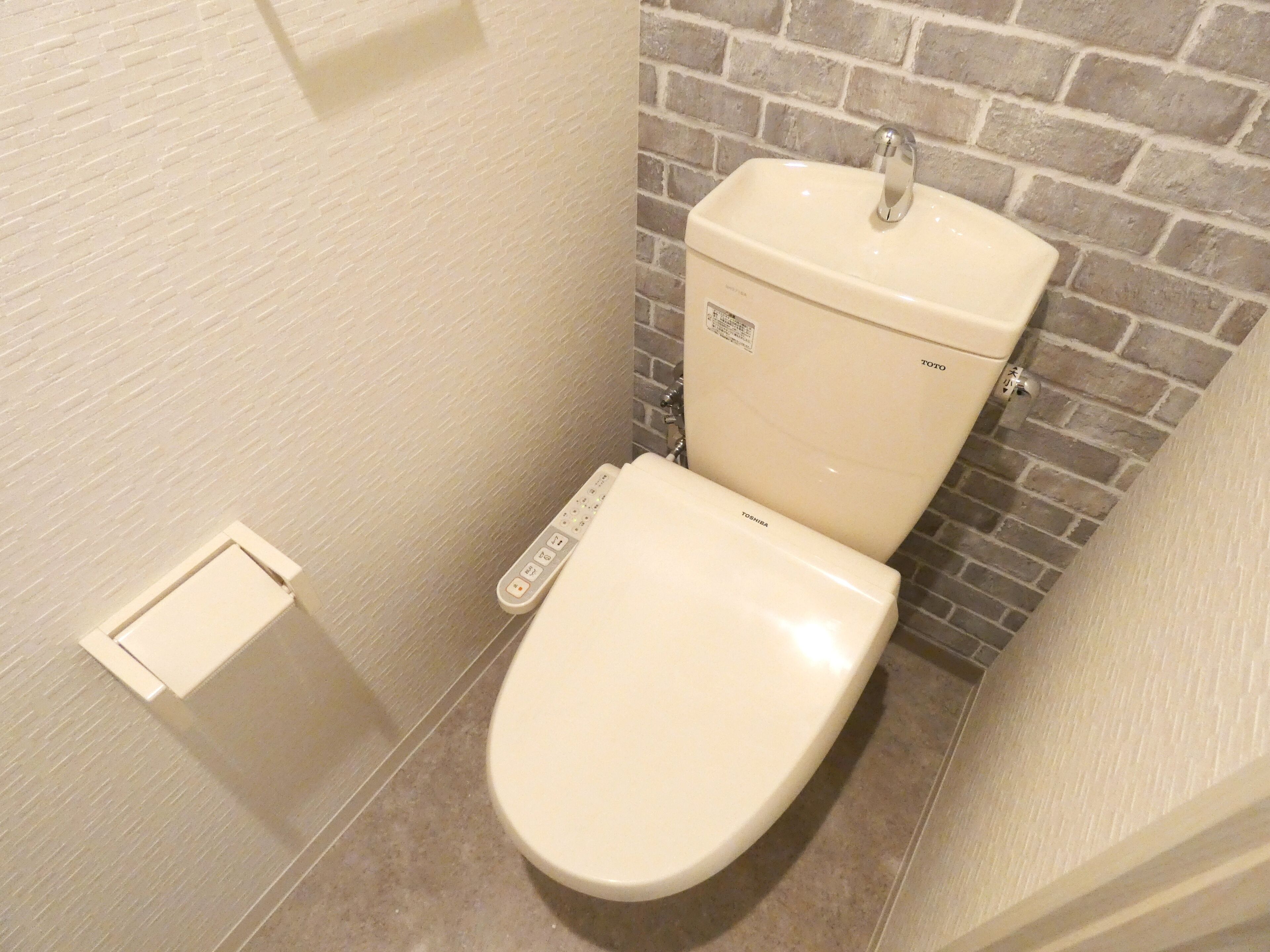 Alpha Square Minami 6 Jo