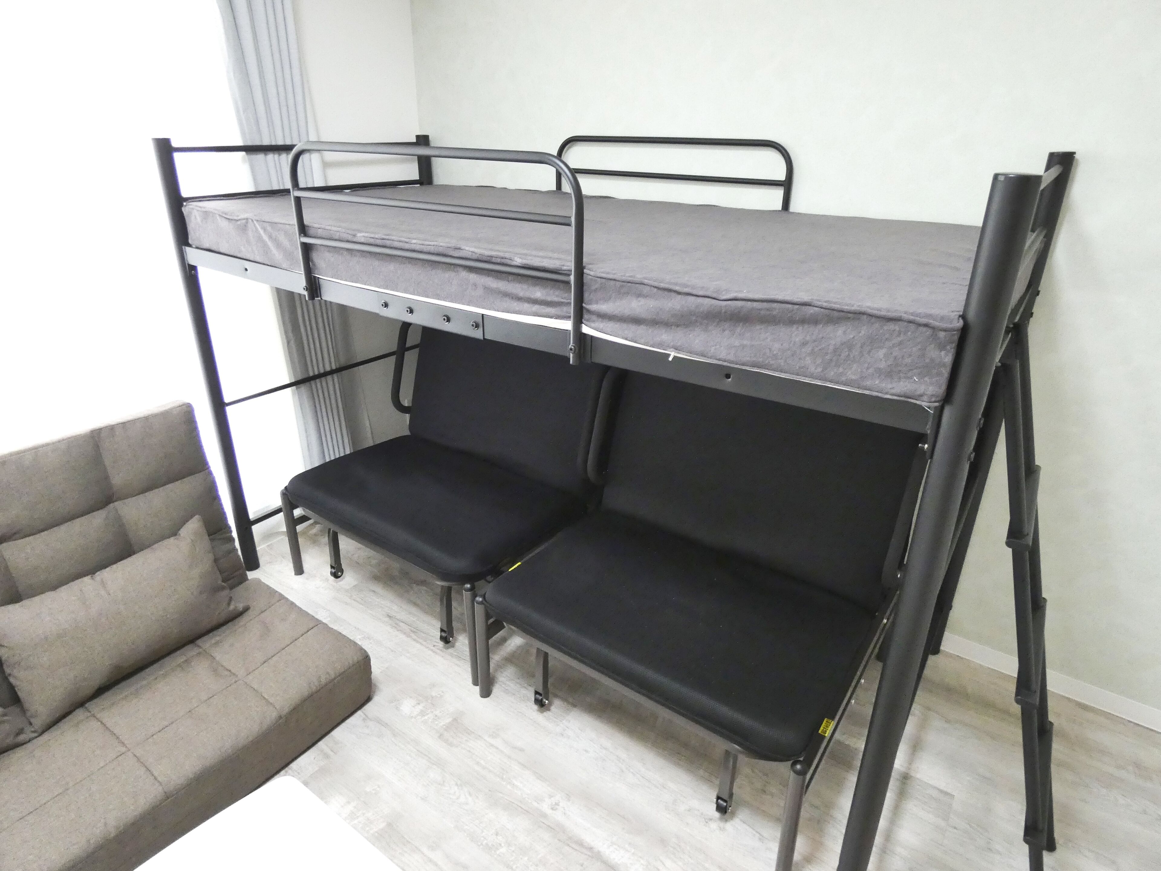 Alpha Square Minami 6 Jo