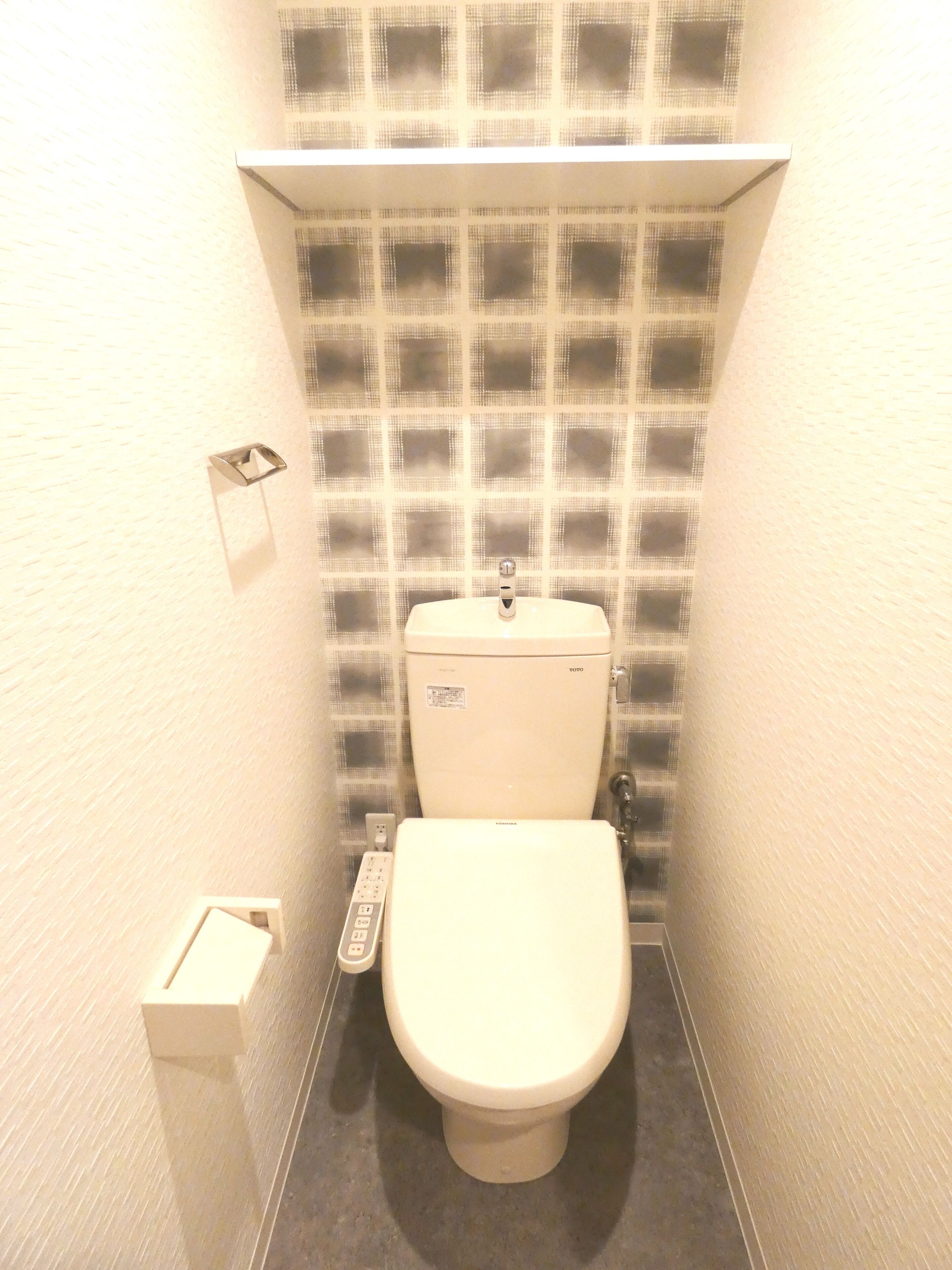 Alpha Square Minami 6 Jo