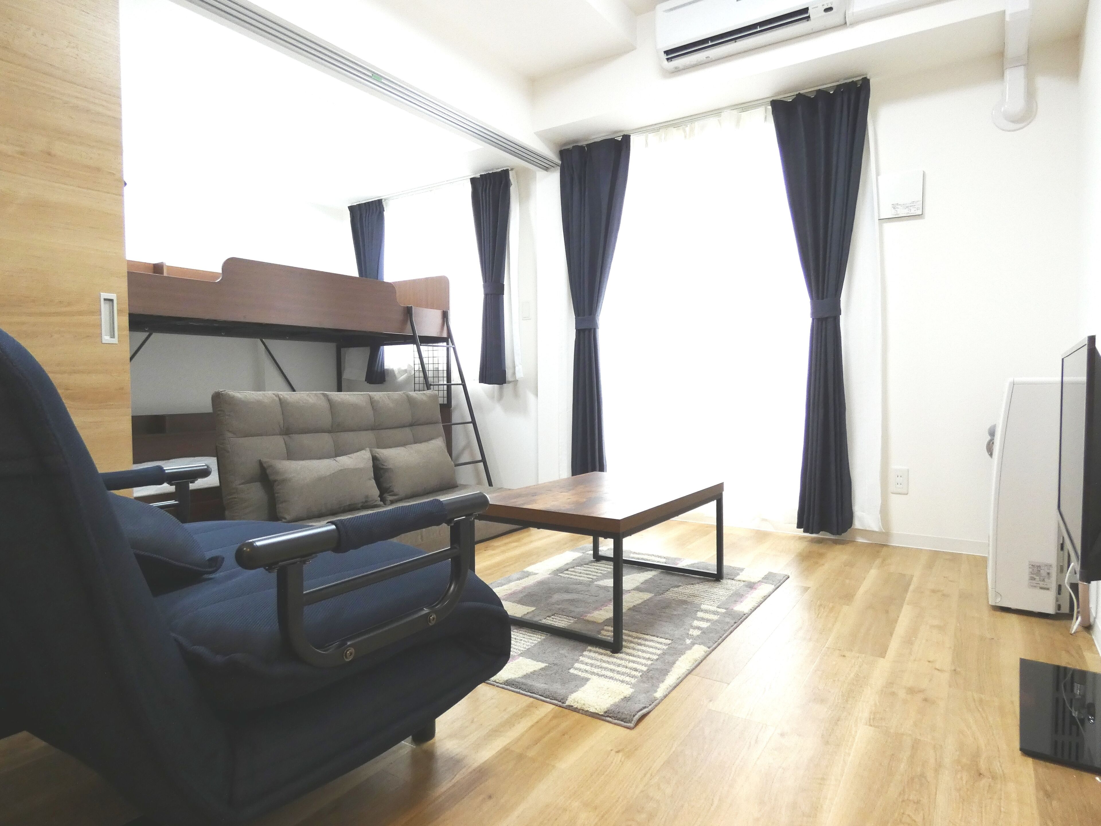 Alpha Square Minami 6 Jo