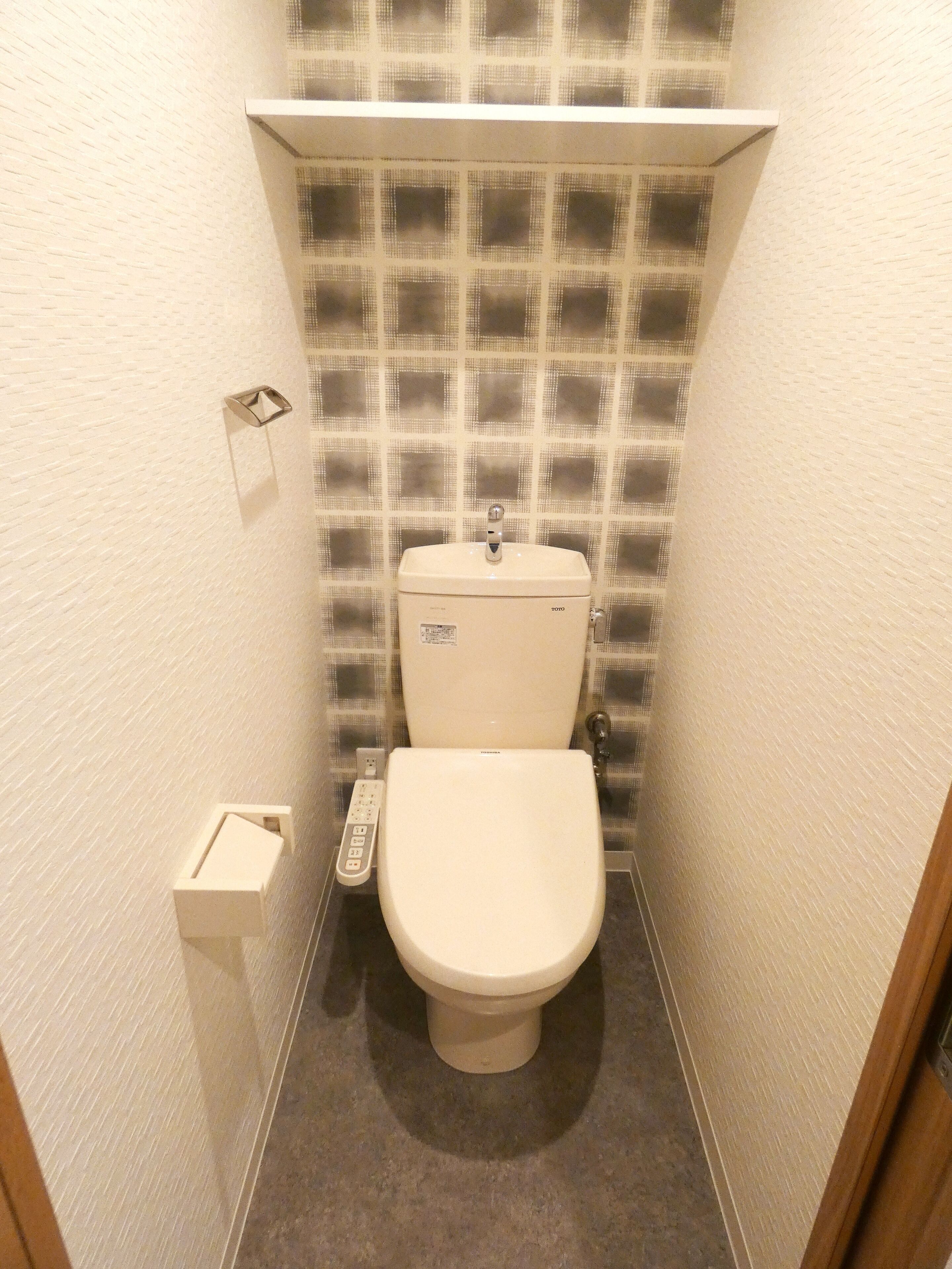 Alpha Square Minami 6 Jo