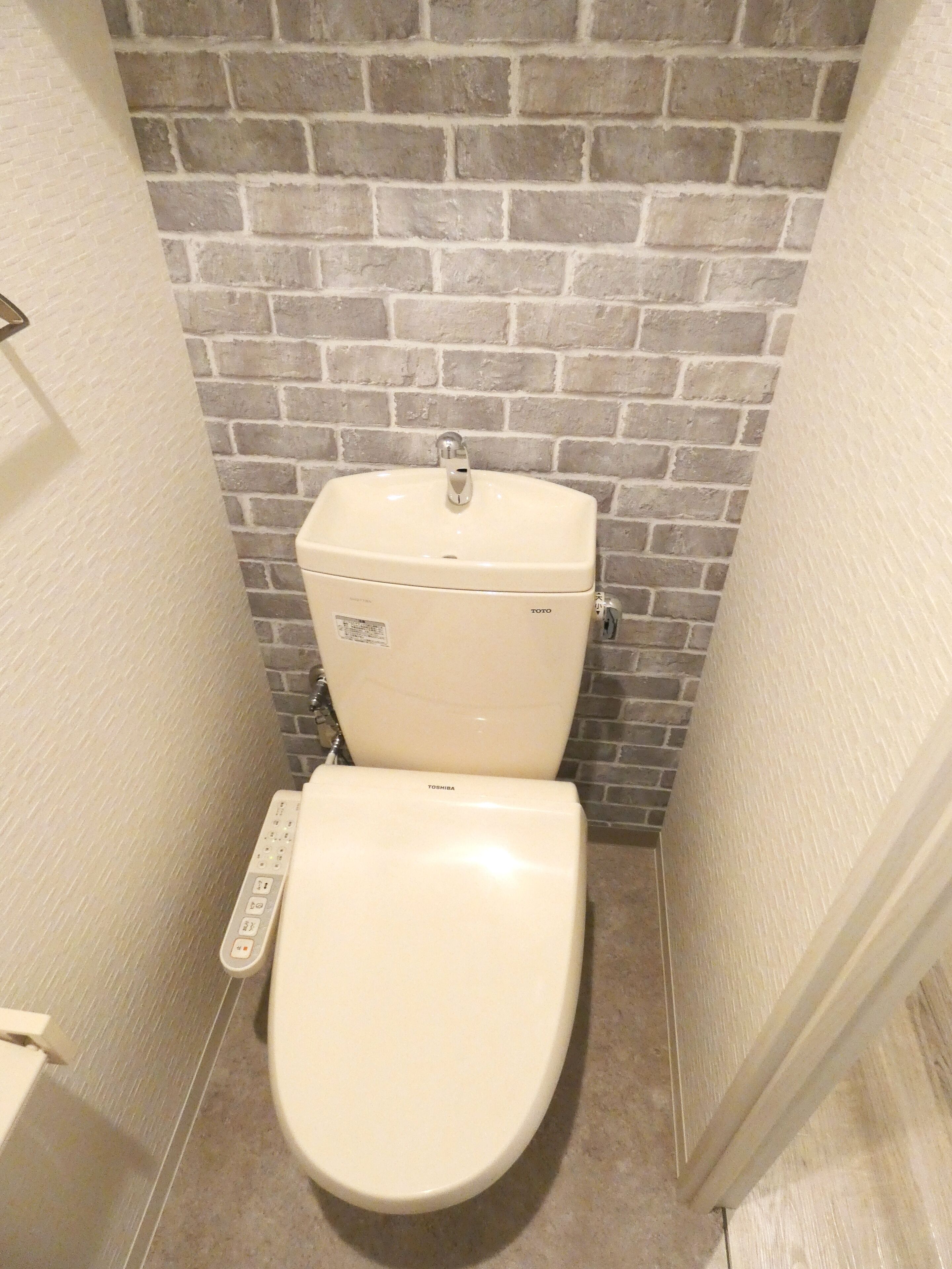 Alpha Square Minami 6 Jo