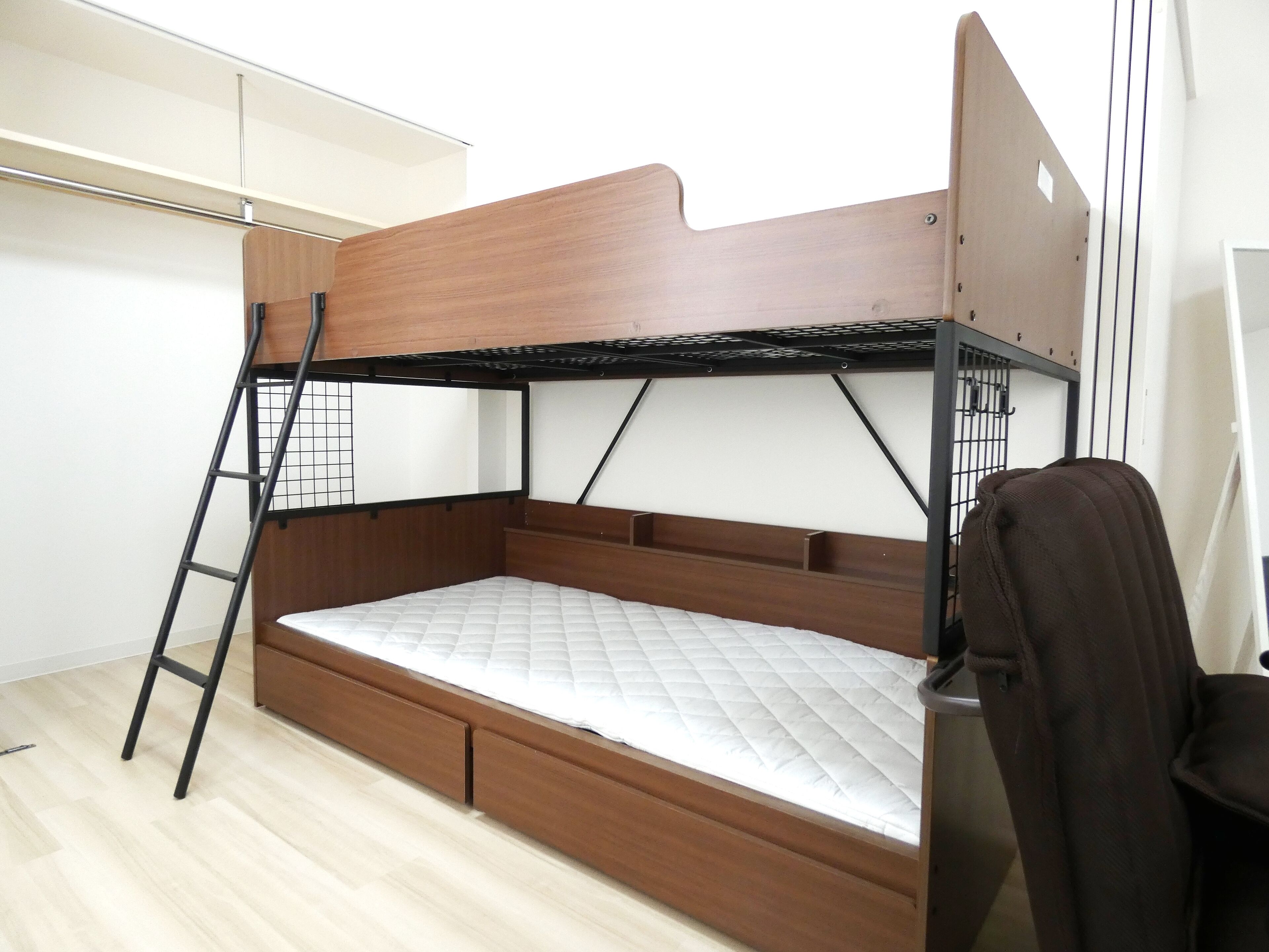 Alpha Square Minami 6 Jo