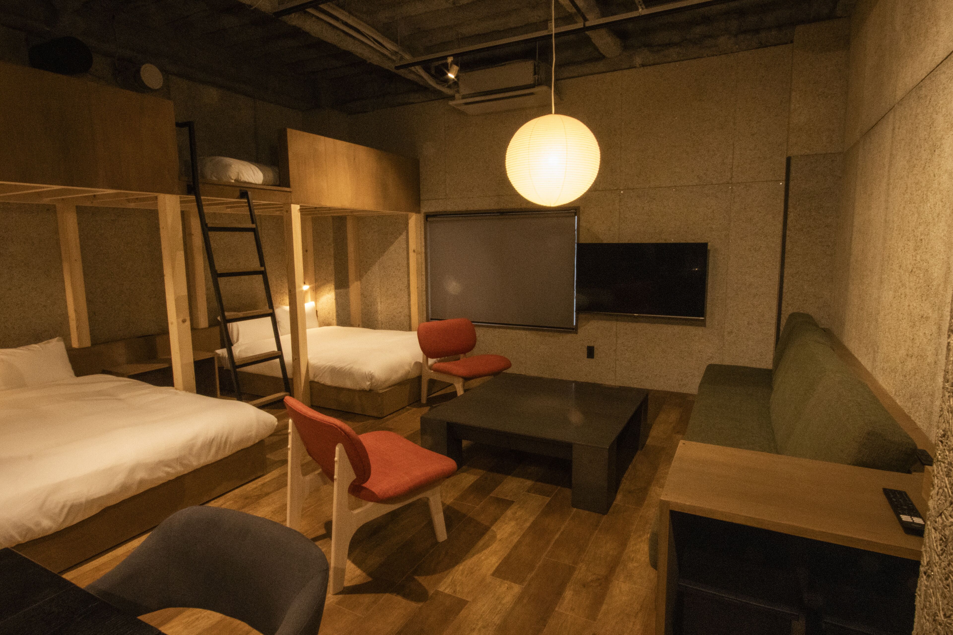 Green Room Hotel