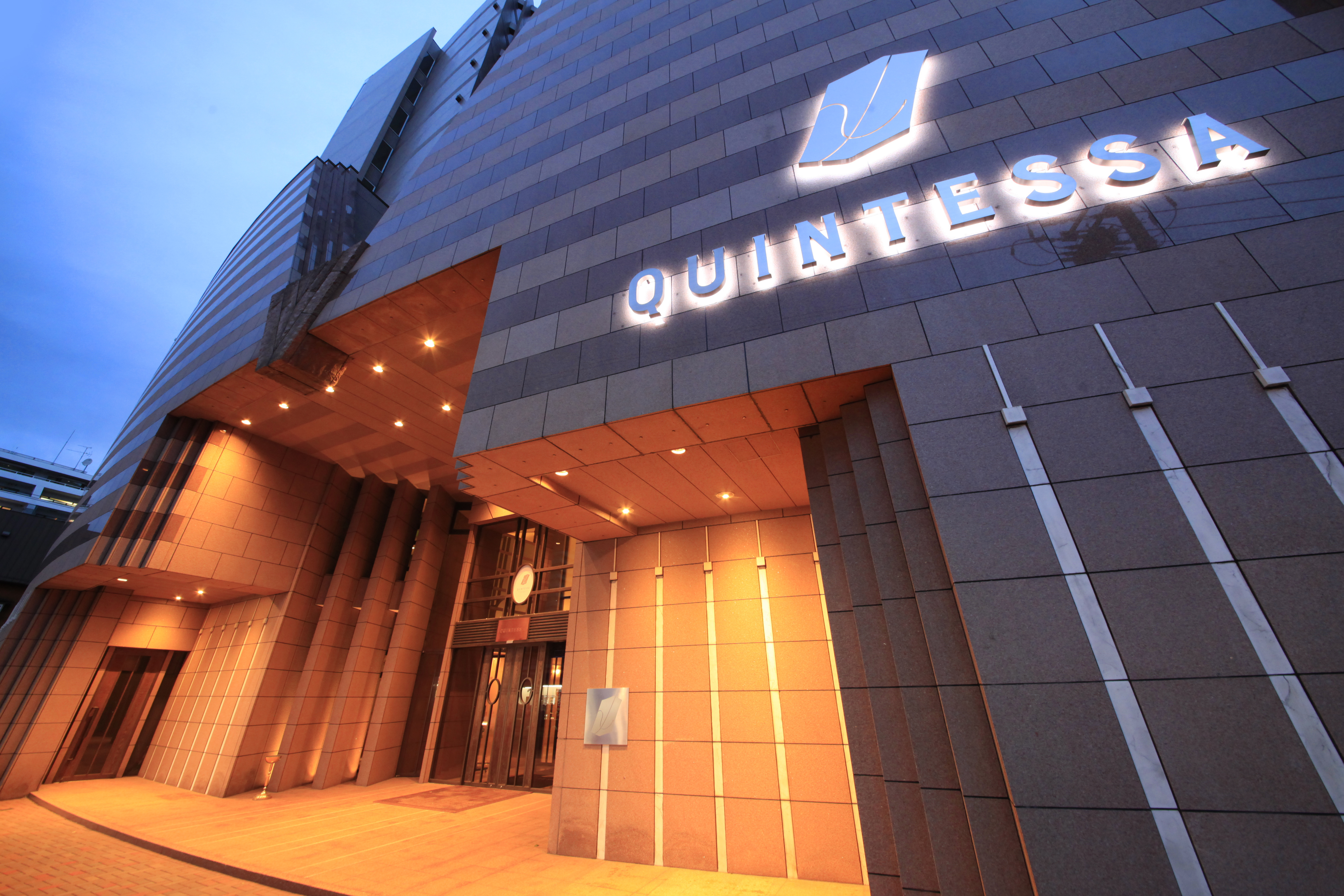 Quintessa Hotel Sapporo