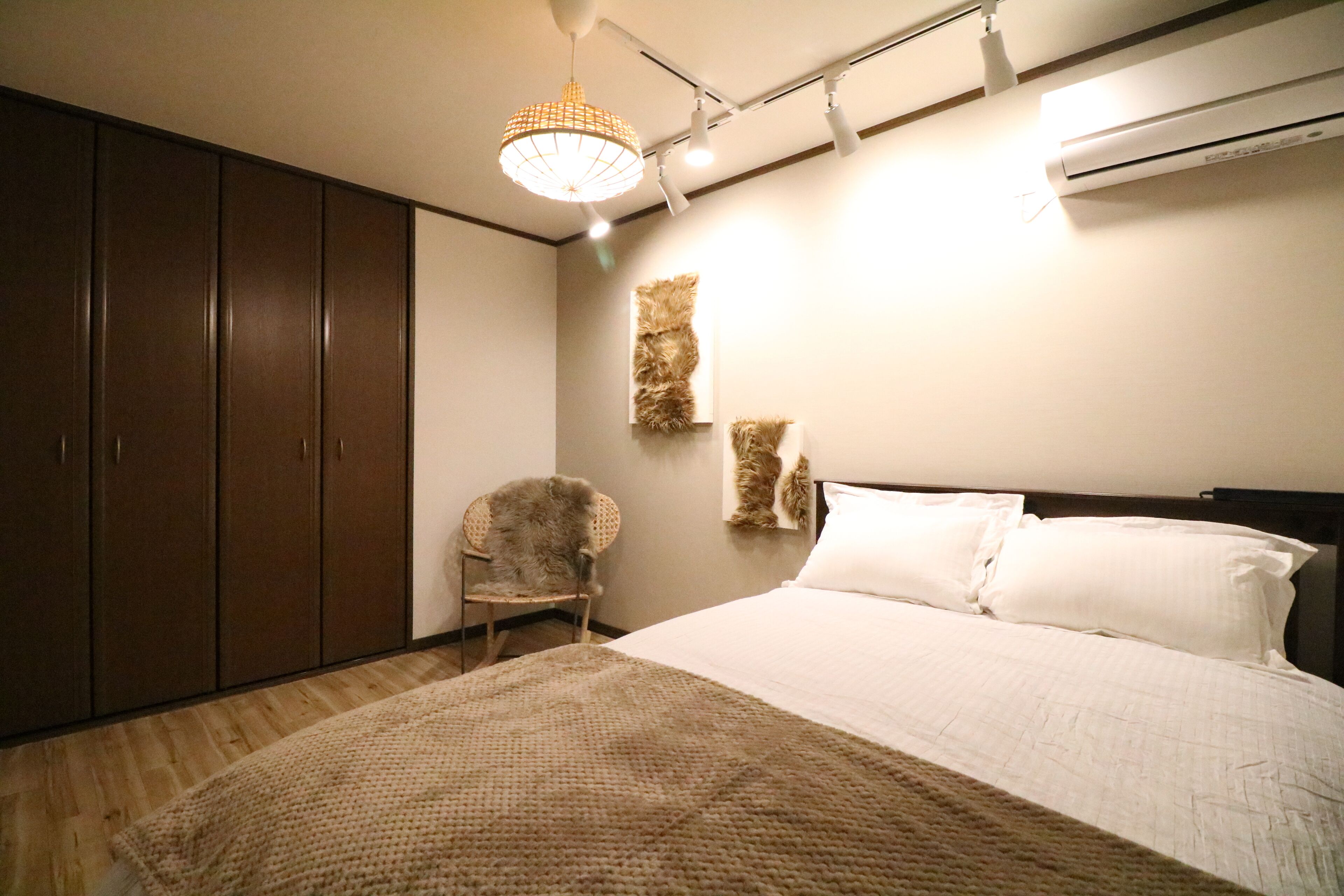Sky Court 717