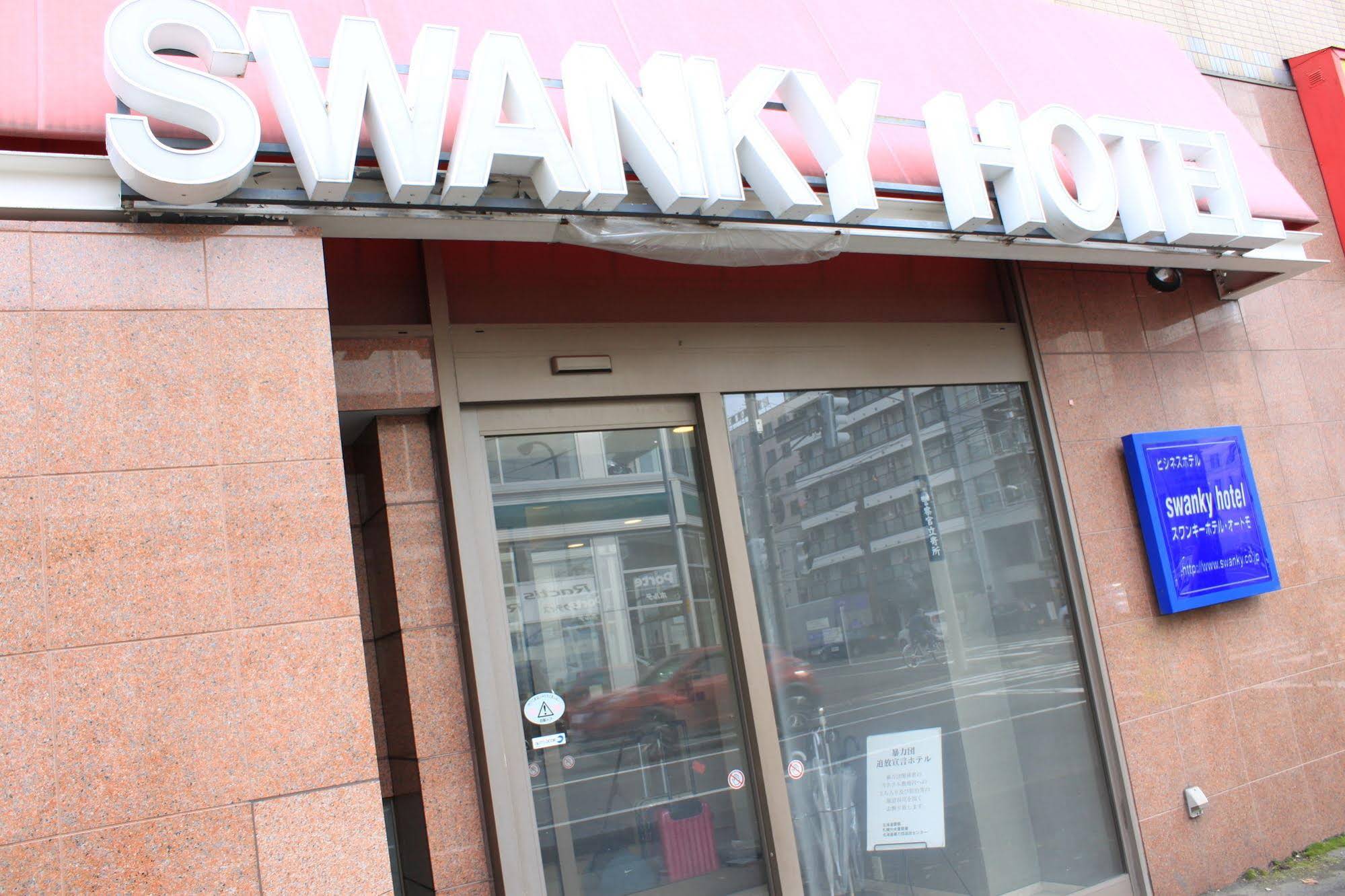 Swanky Hotel Otomo