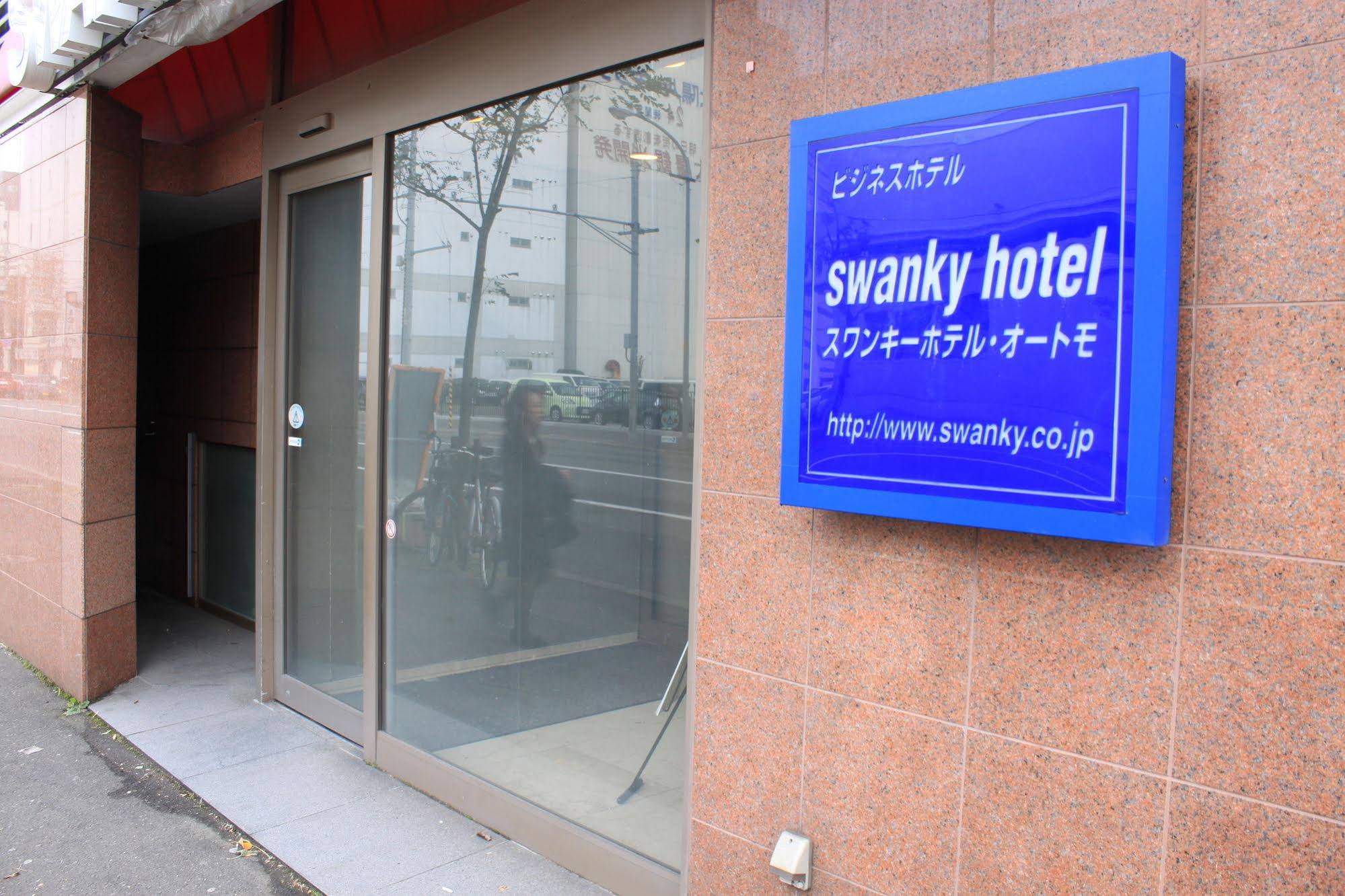 Swanky Hotel Otomo