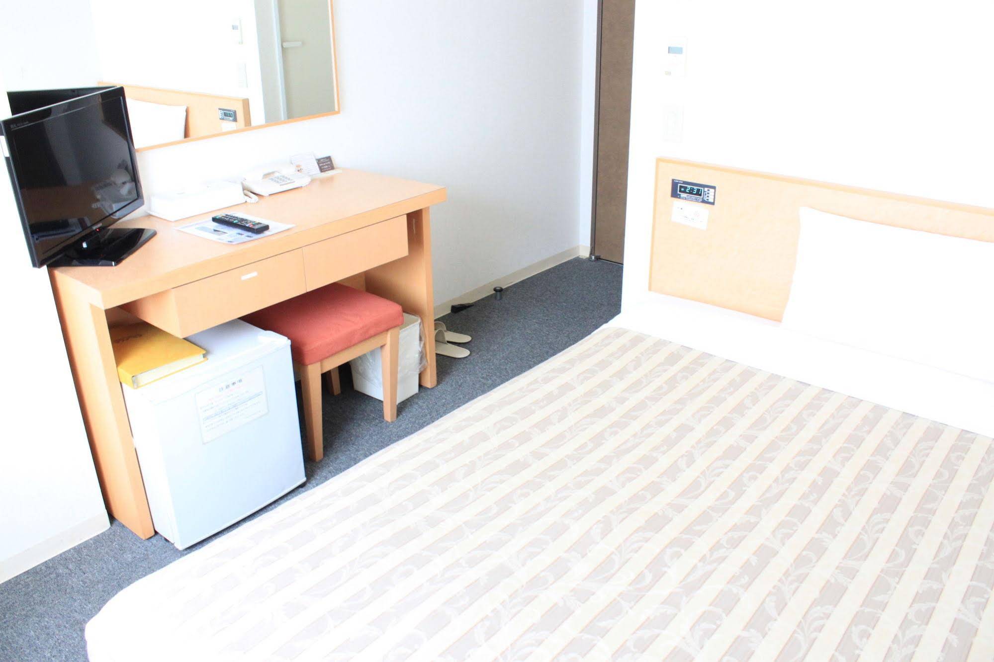 Swanky Hotel Otomo