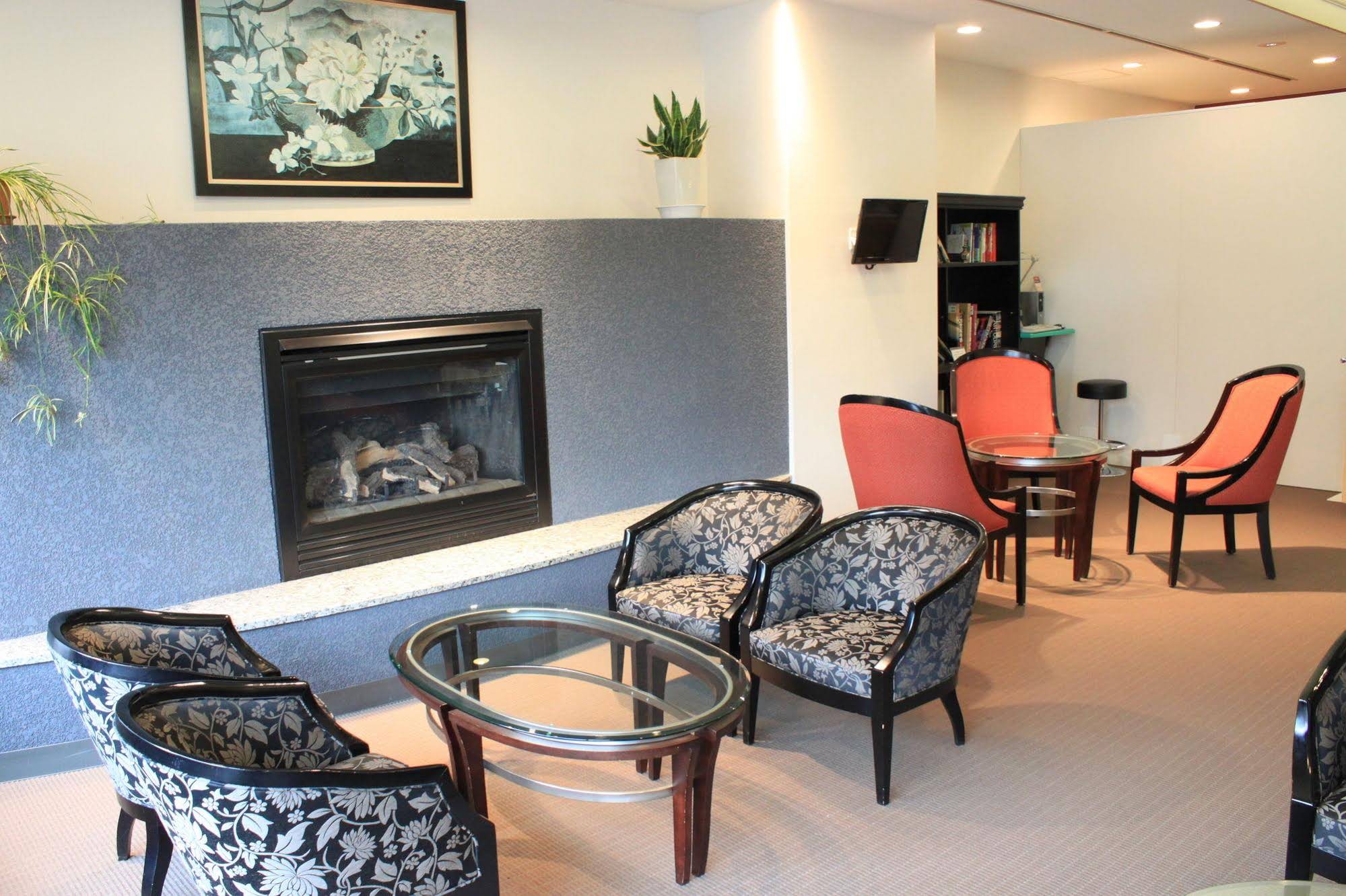 The Hamilton Sapporo