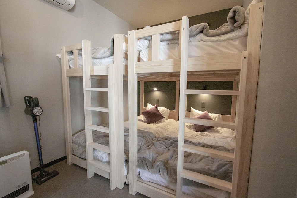 Uchi Living Stay Ekolu