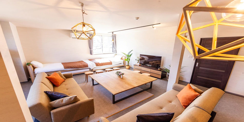 Uchi Living Stay Hachiken Station