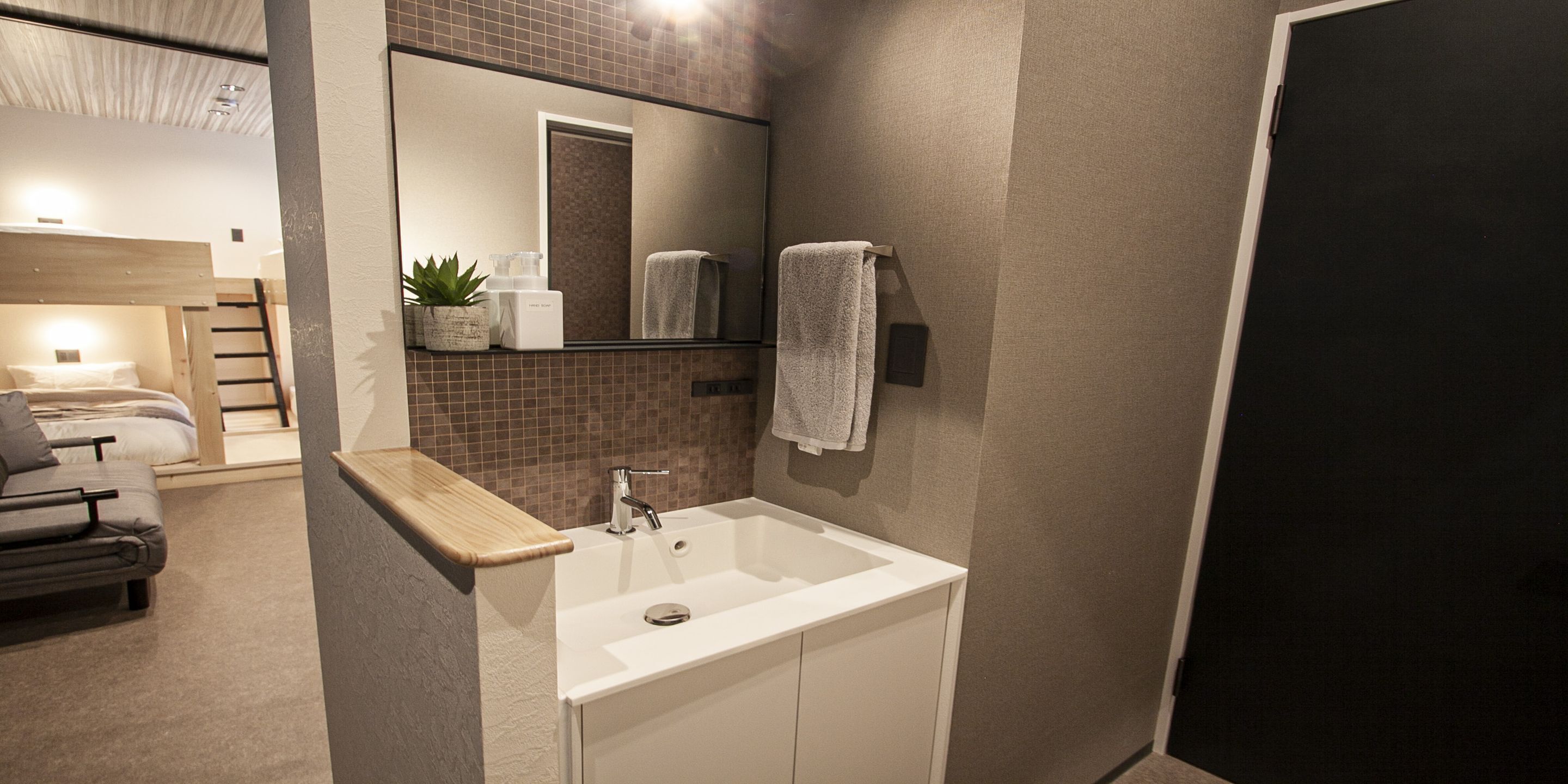 Uchi Living Stay Susukino West