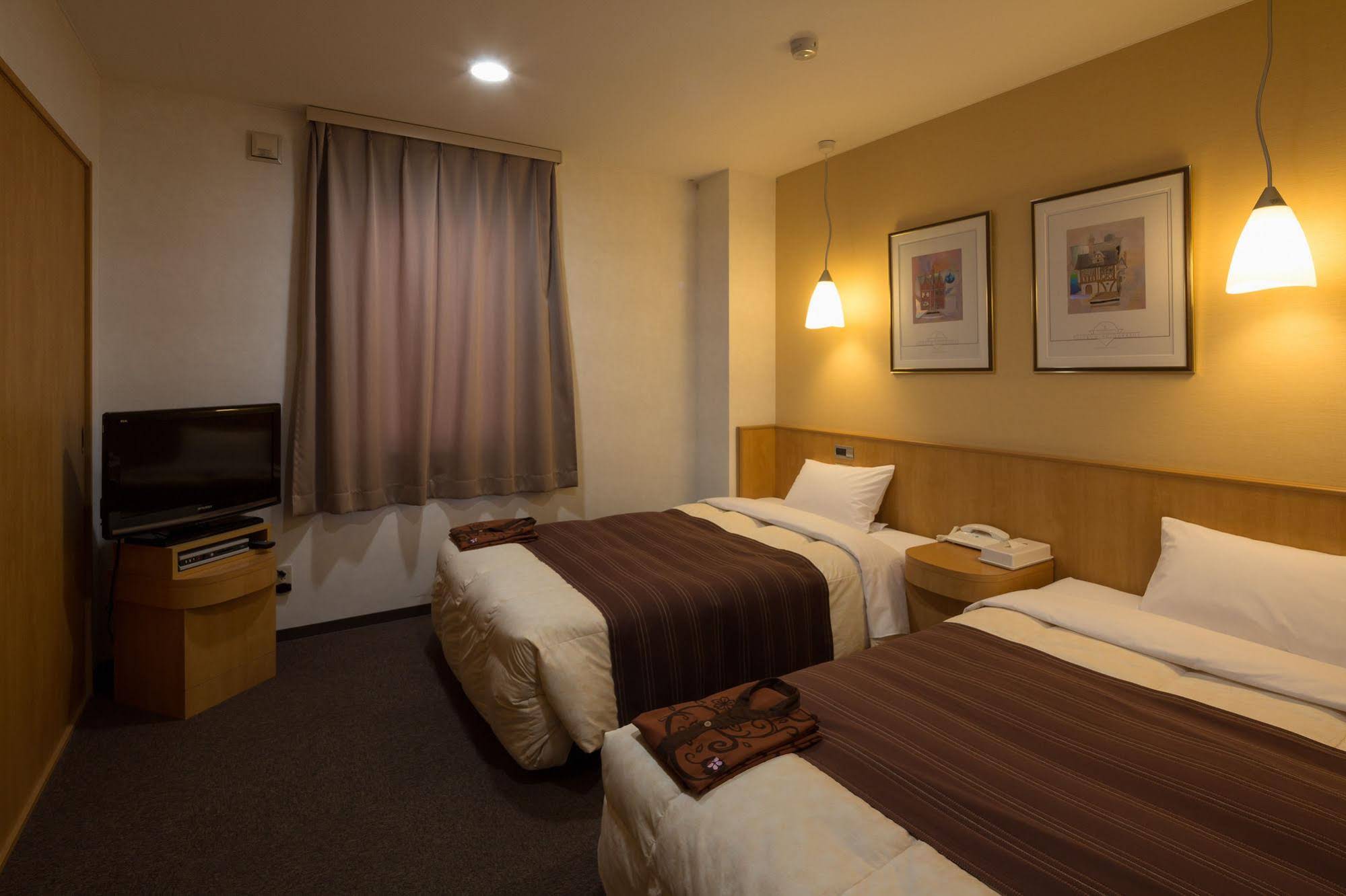 Hotel Annex Inn